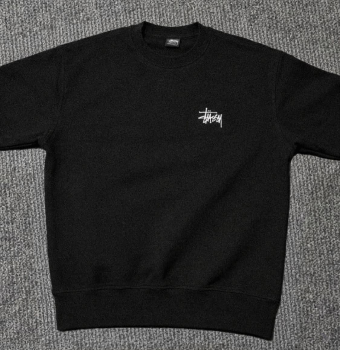 스투시 베이직 크루넥 맨투맨 블랙S / 크림 구매 상품이미지1