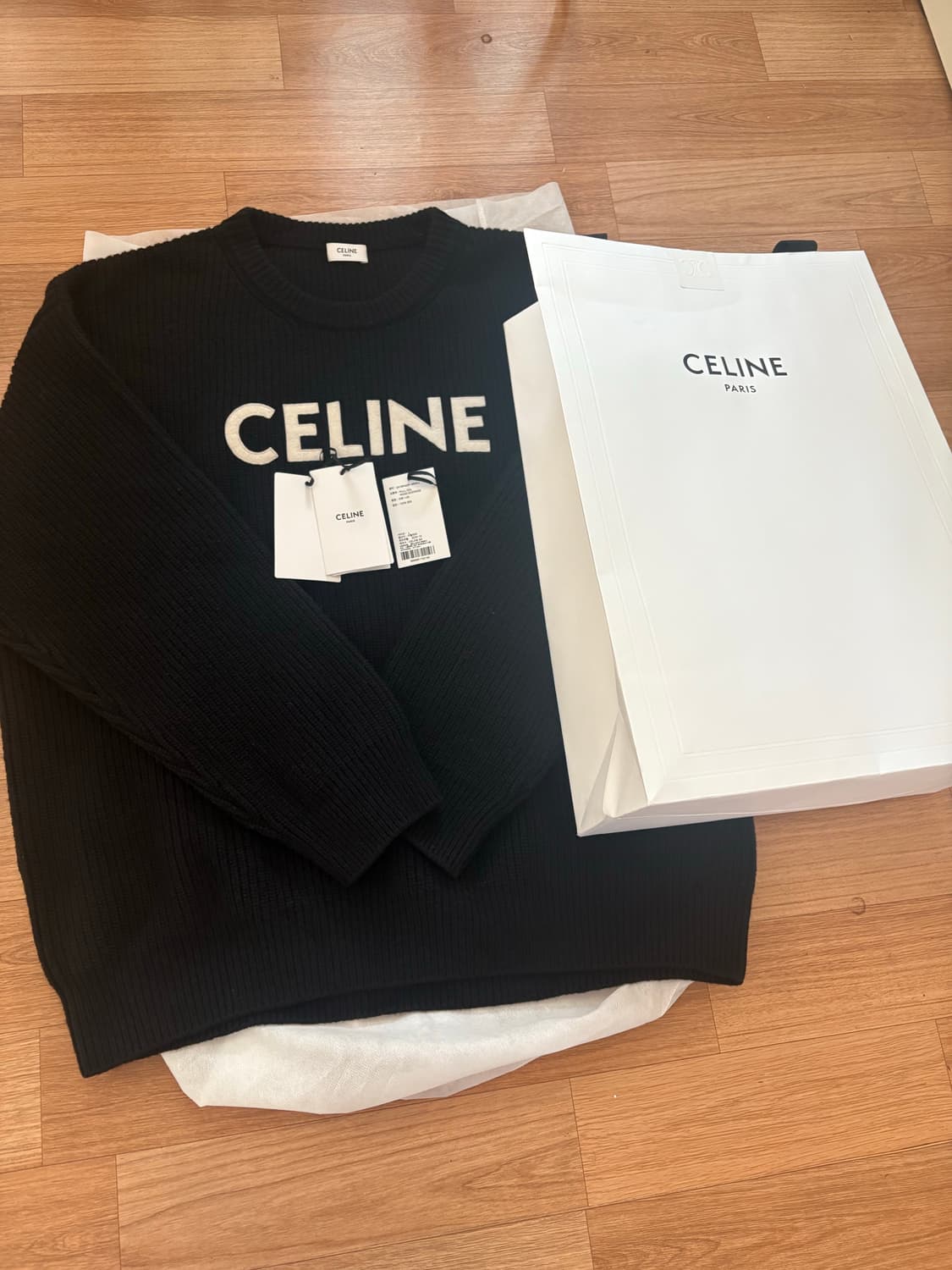 셀린느 리브드 니트 상품이미지1