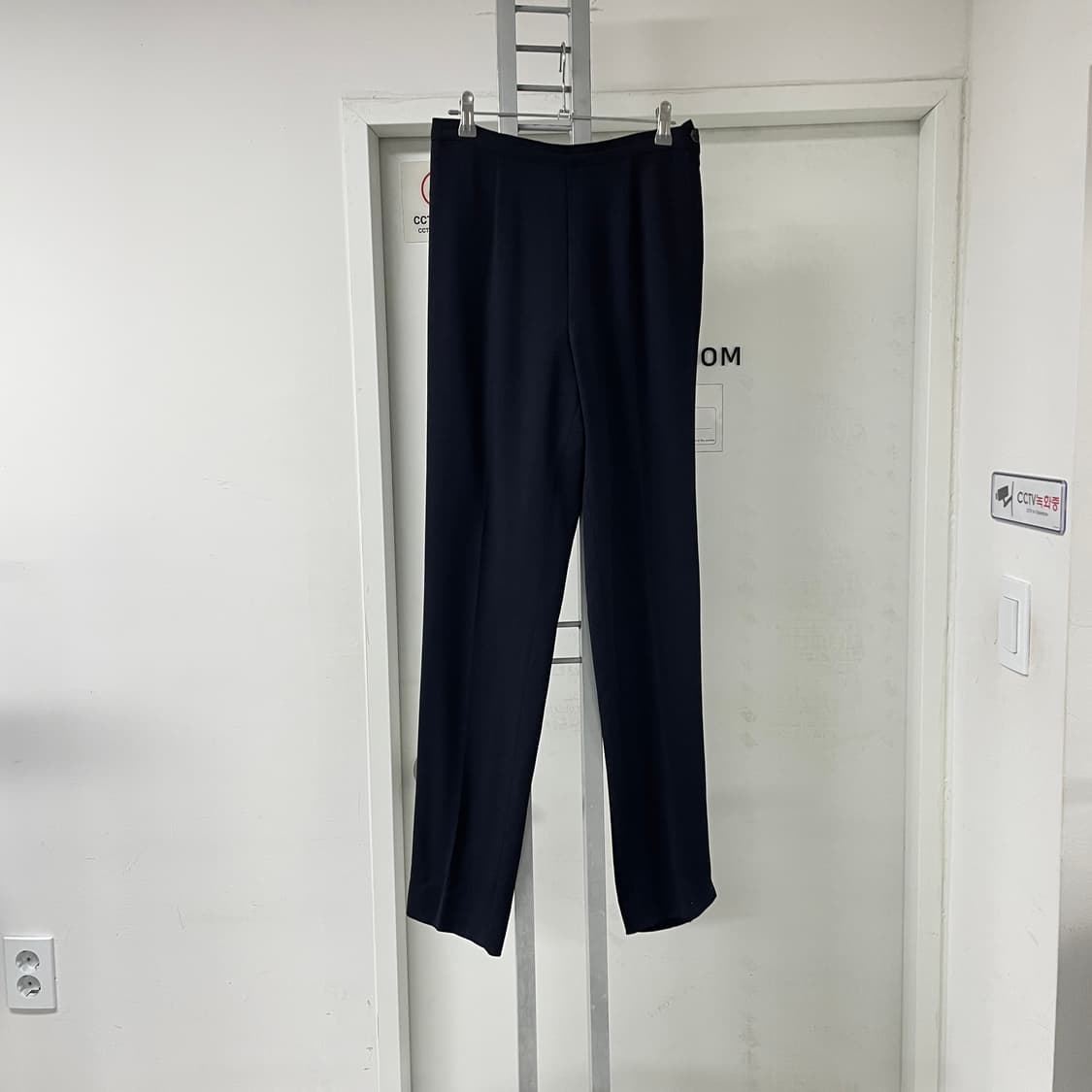 페라가모 슬랙스 42(W) 상품이미지1