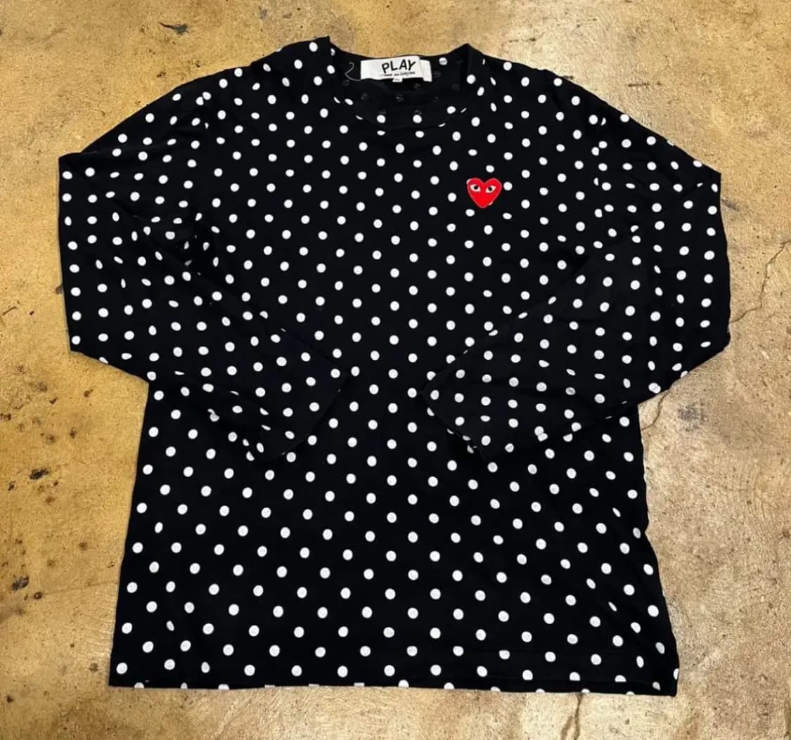 꼼데가르송 도트 롱슬리브 판매합니다 상품이미지2