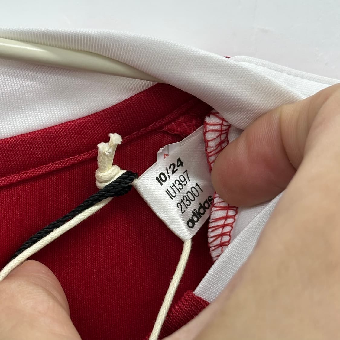 아디다스 맨유 24-25 홈 카세미루 유니폼 국내L 상품이미지7