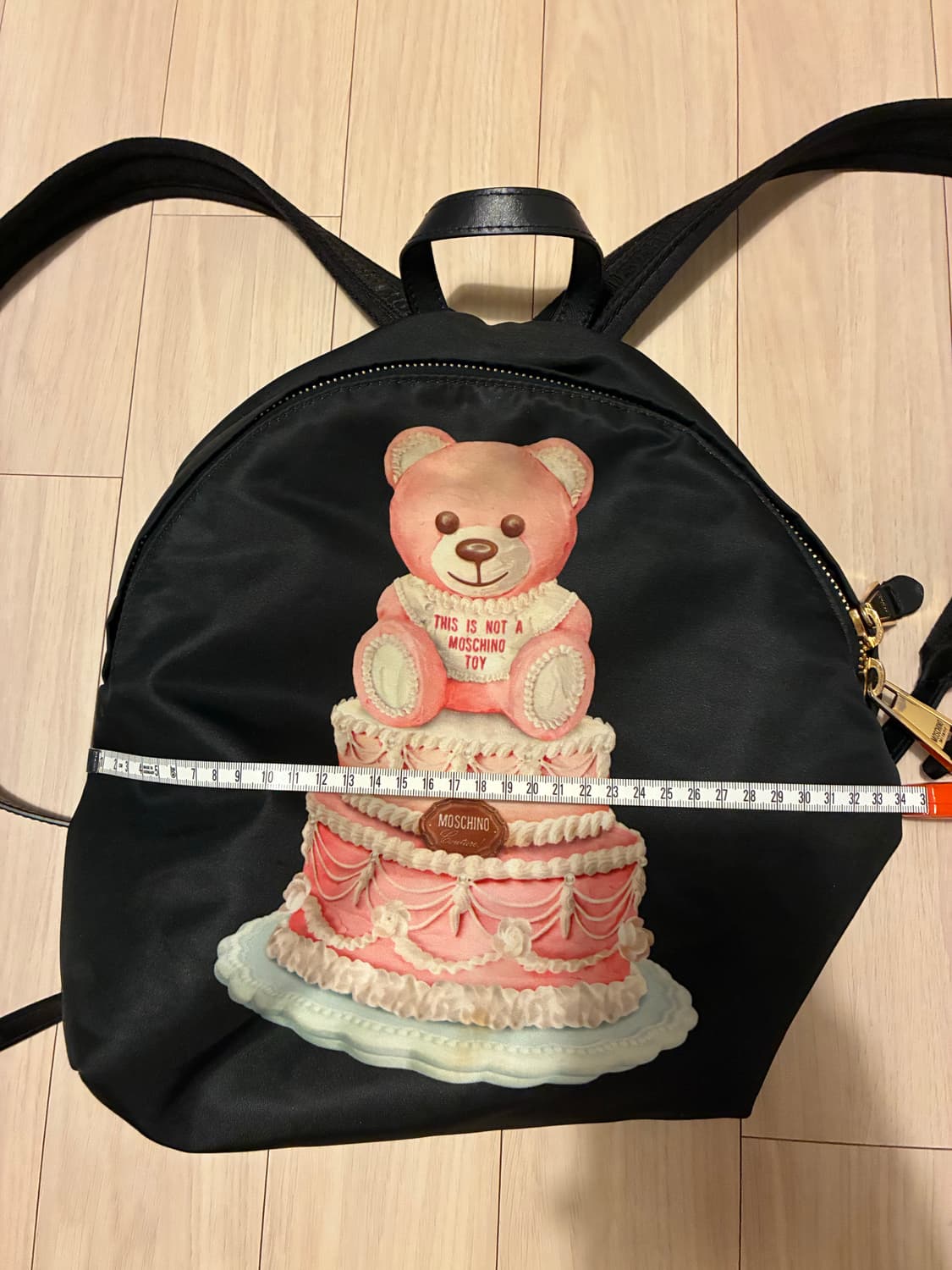 [정품] 모스키노 꾸띠르! 로고 백팩 (아이패드/A4 수납 가능) 상품이미지7