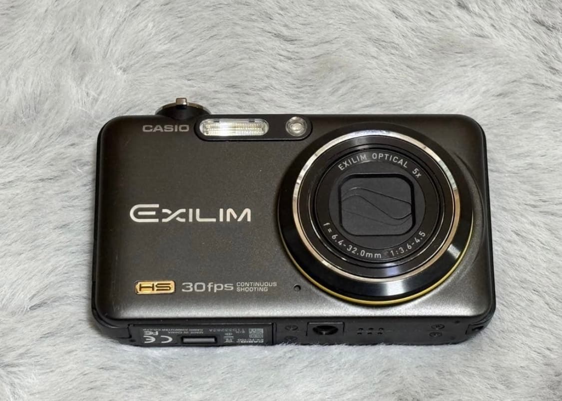 카시오 EXILIM EX-FC100 블랙 풀박스 상품이미지2