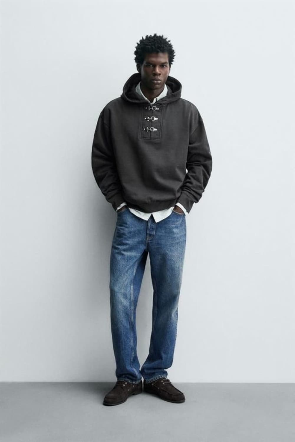 Zara 토글 후드 스웨트셔츠 구매합니다 상품이미지1