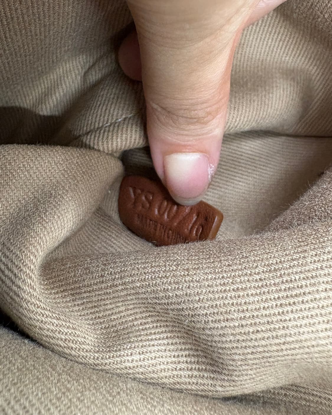셀린느 브라운 마카담 폴보 숄더백 상품이미지10