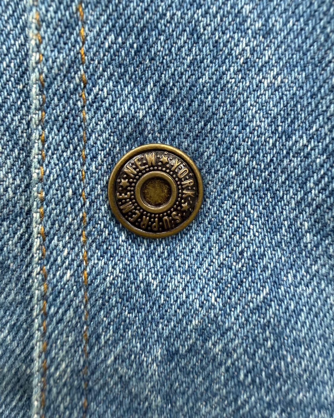 슈프림 엠브로이더리 데님 바시티 자켓 상품이미지3