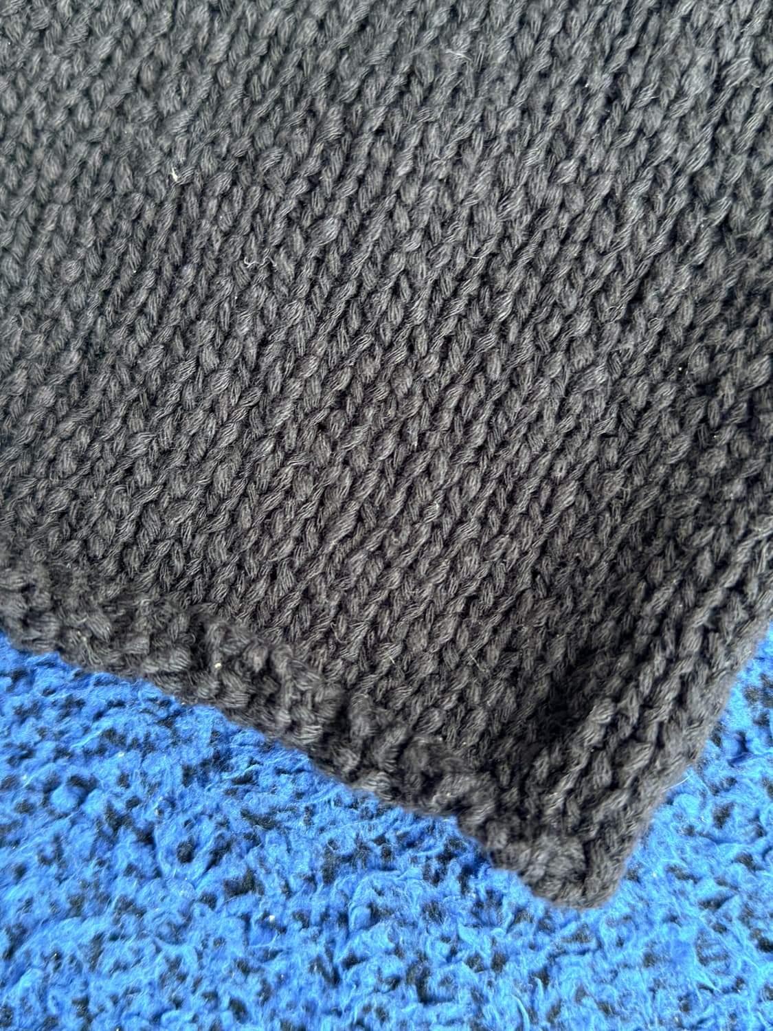 크롭 니트 스웨터 블랙 상품이미지4