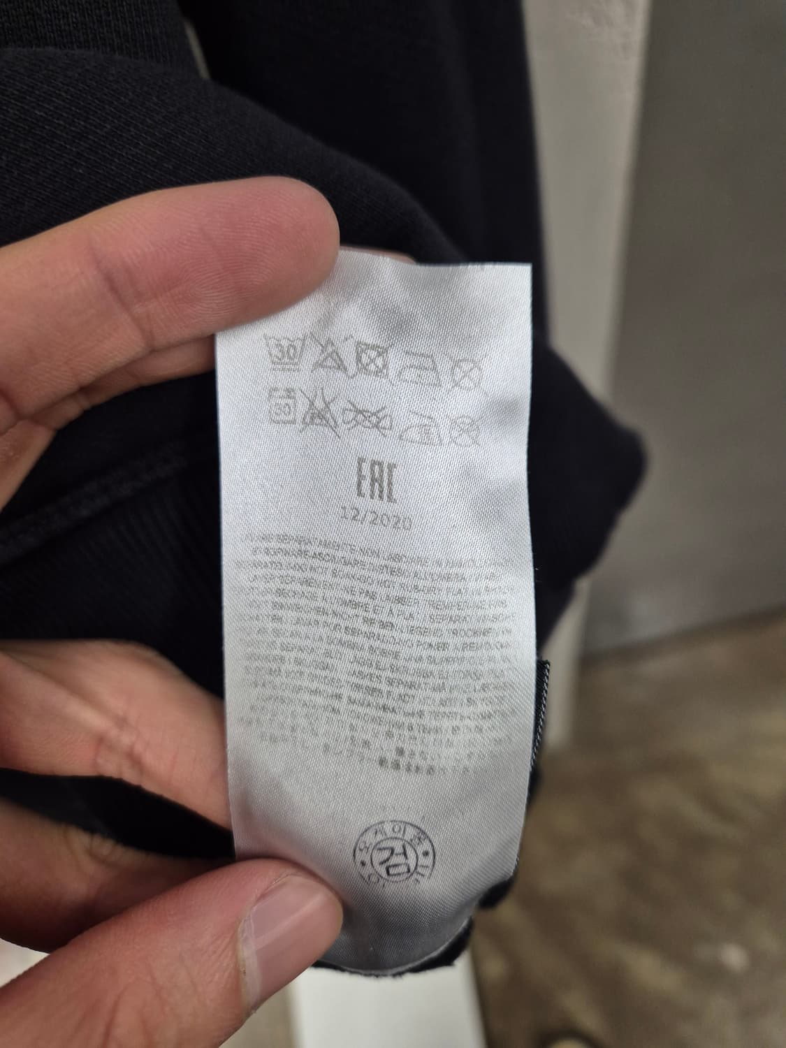 파라점퍼스 칼렙 로고 맨투맨 M 블랙 상품이미지5