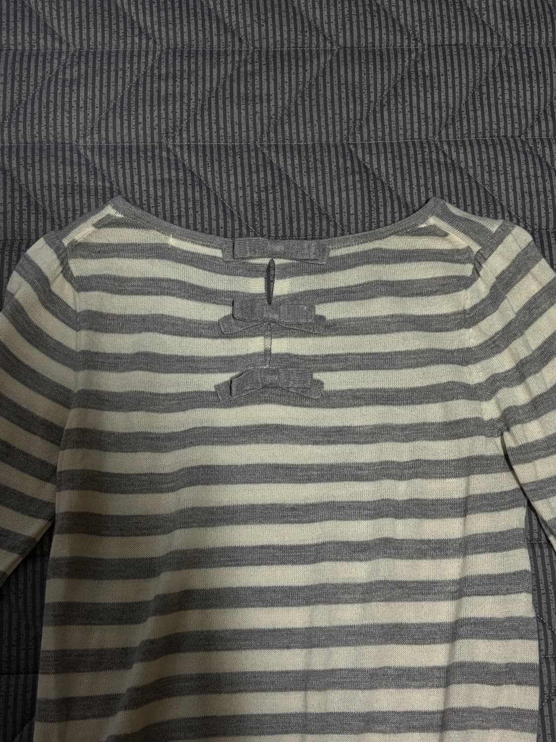 Back ribbon gray stripe knite 상품이미지3