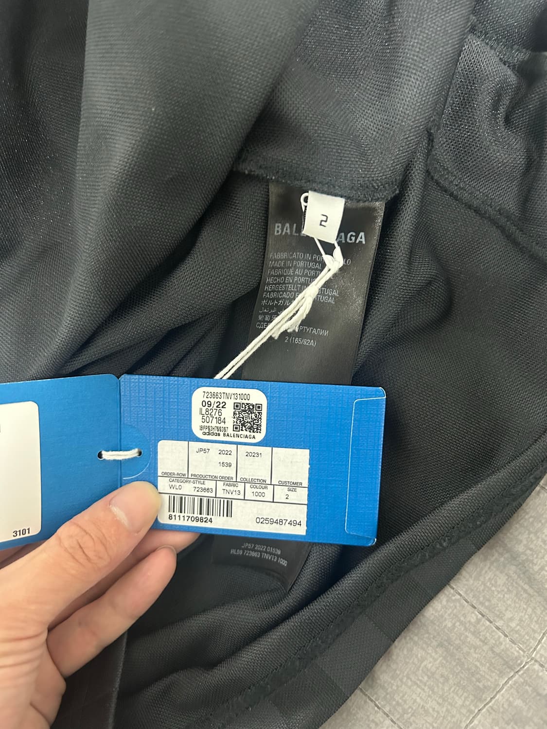 [2] 발렌시아가 아디다스 사커 풋볼 져지 반팔 티셔츠 블랙 상품이미지4