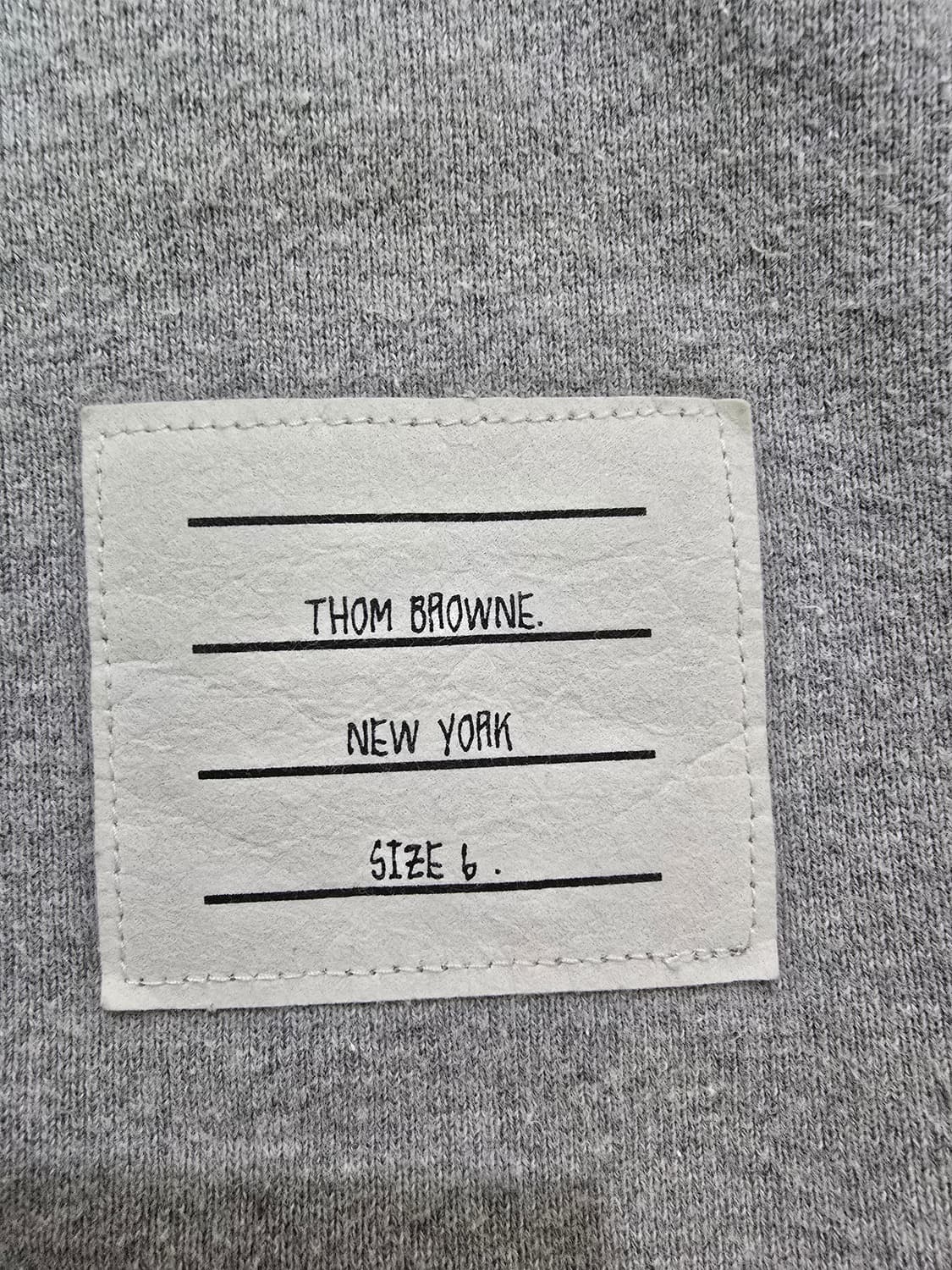 (정품) 톰브라운 사선완장 그레이 6사이즈 상품이미지1