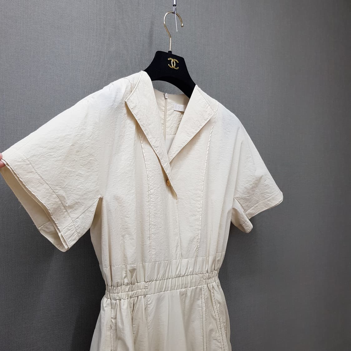 한섬 SJS 2022 스모킹 밴딩 반팔 플레어 원피스 76-90-155 상품이미지3