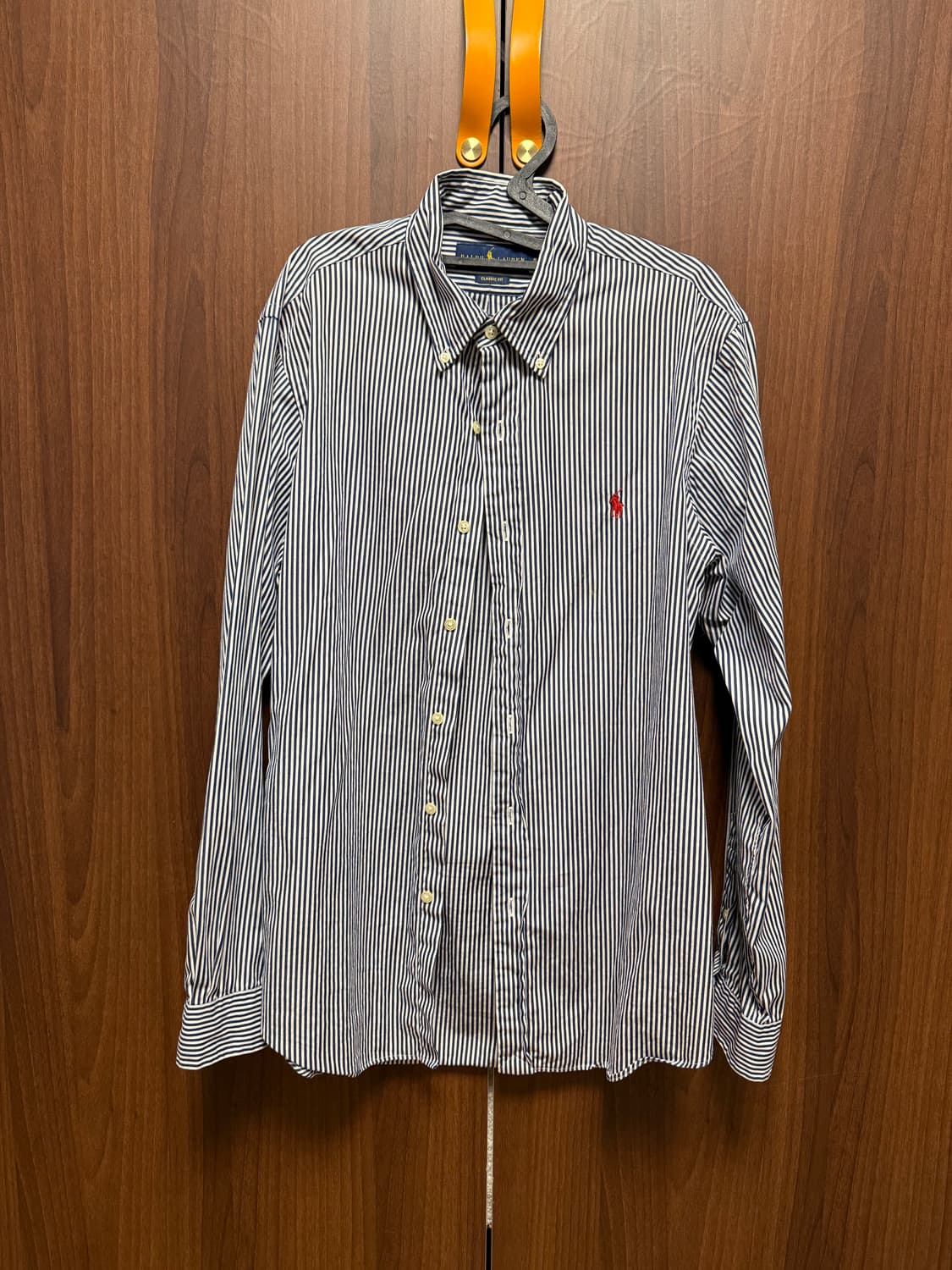 폴로 클래식 핏 스트라이프 셔츠 상품이미지1