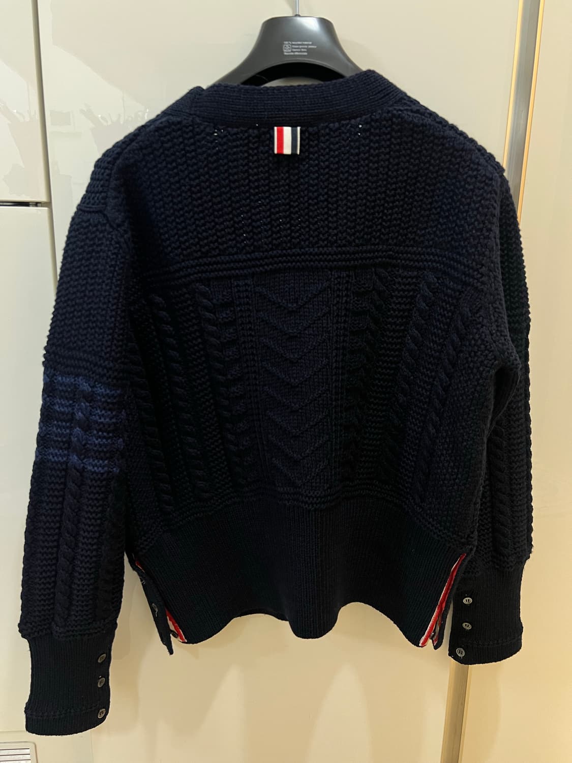 톰브라운 케이블 울가디건 3사이즈 (새상품급) 상품이미지2