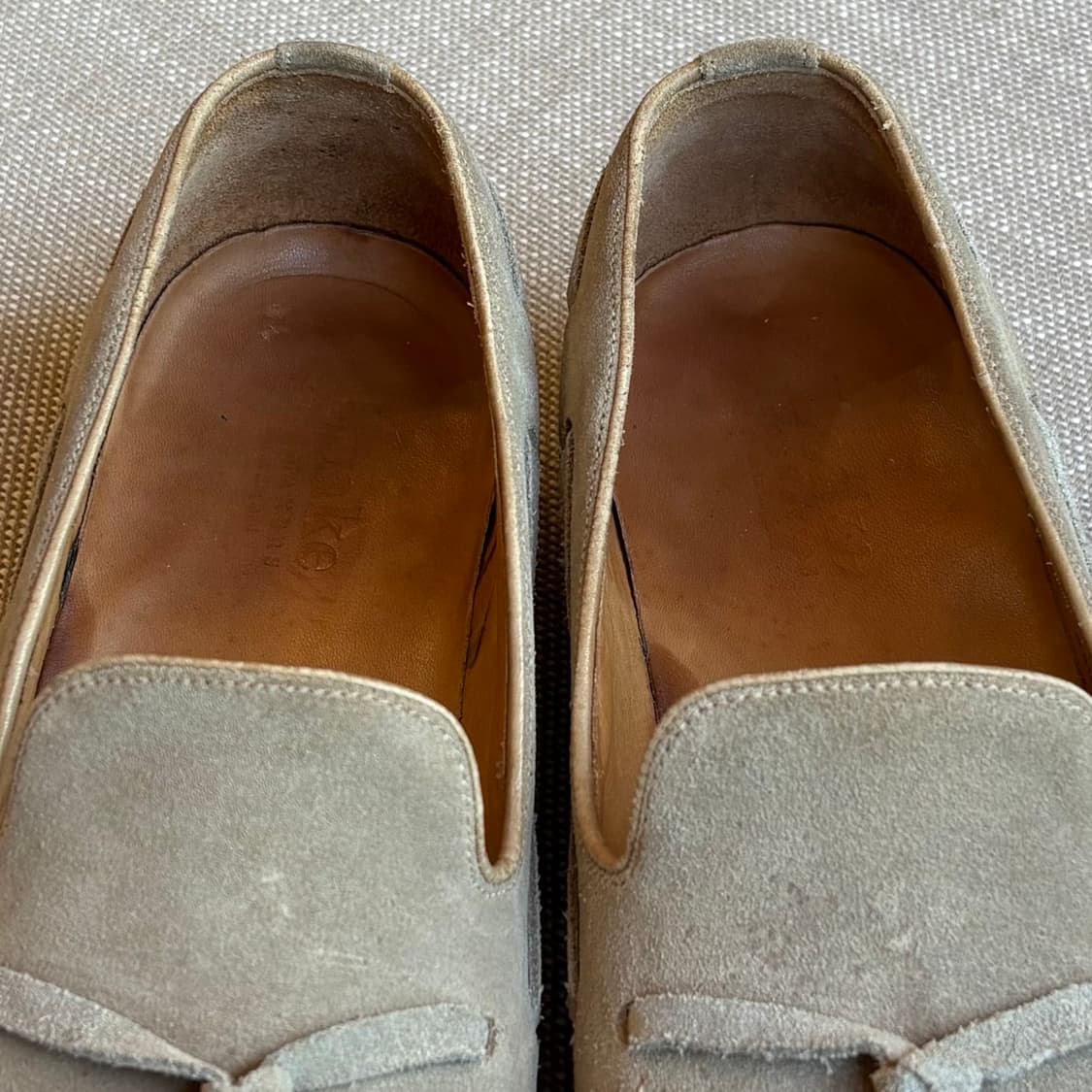 [UK6] Loake LINCOLN 샌드 스웨이드 태슬 로퍼 상품이미지9