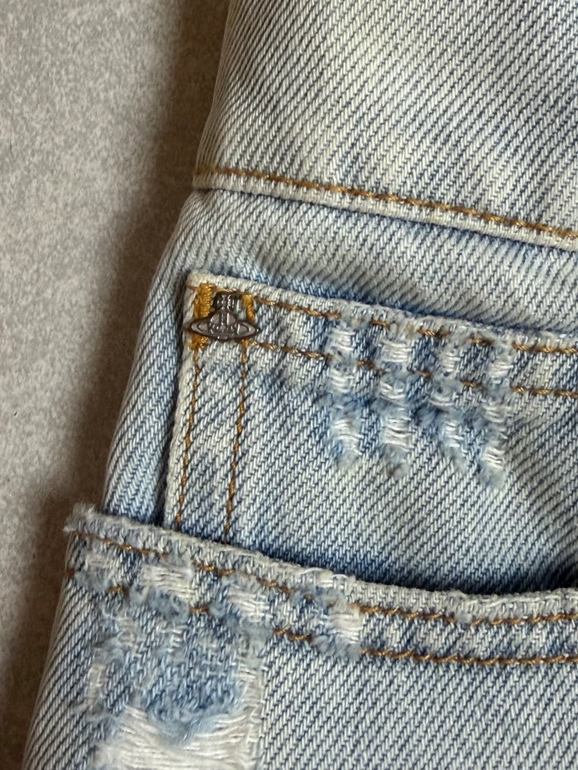 비비안웨스트우드 컷팅 데님 스커트 25 상품이미지5