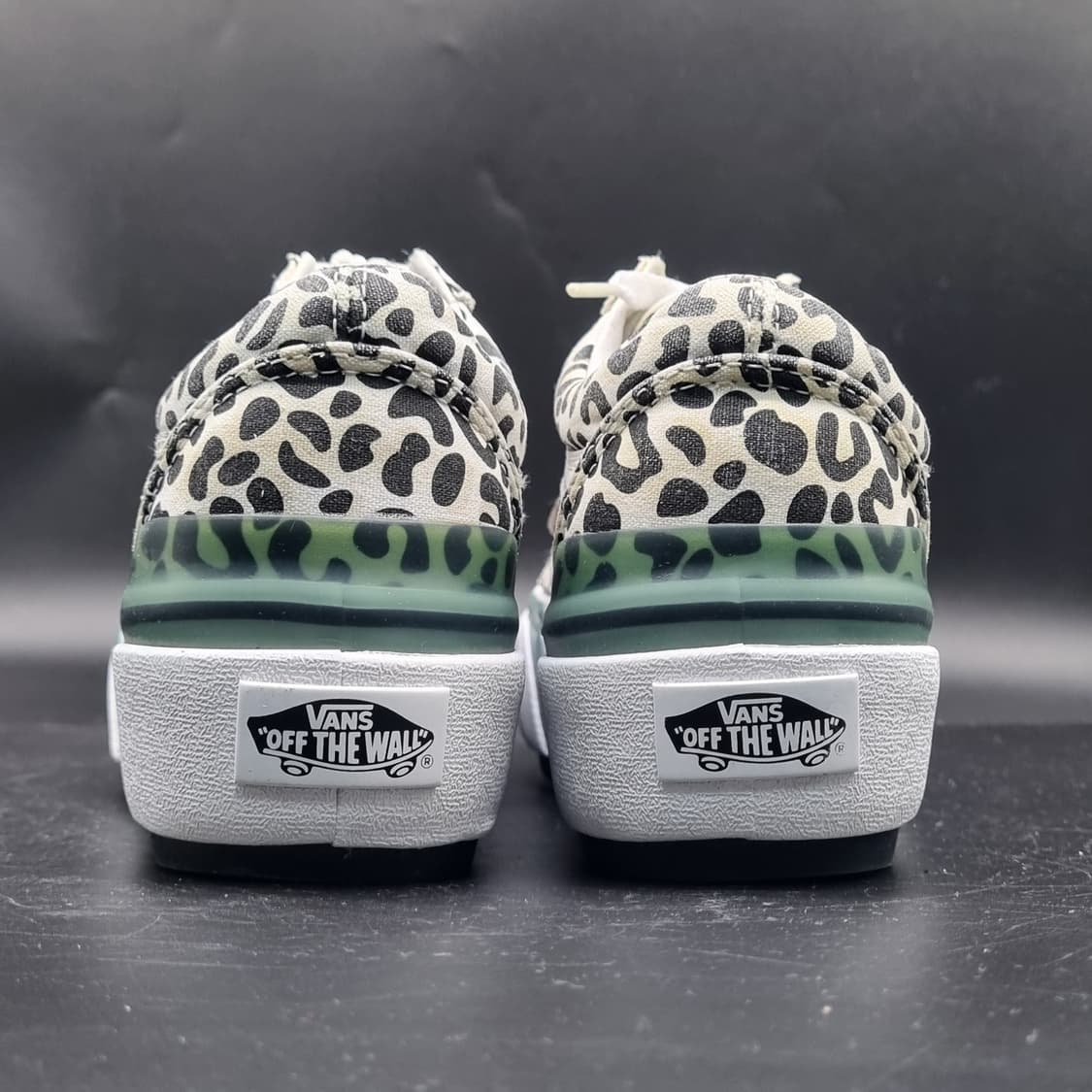 반스 레오파드 스택트 플랫폼 스니커즈235 상품이미지4