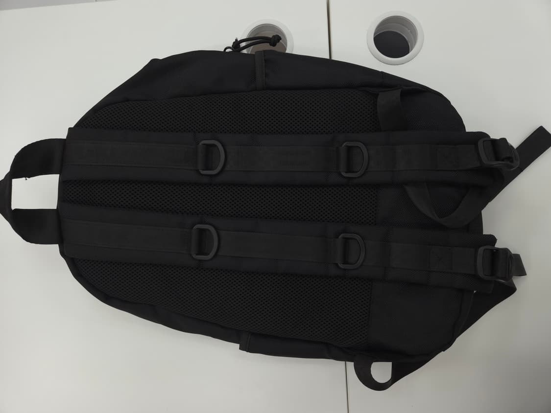 요지 야마모토 X 뉴에라 콜라보 블랙 백팩 상품이미지4