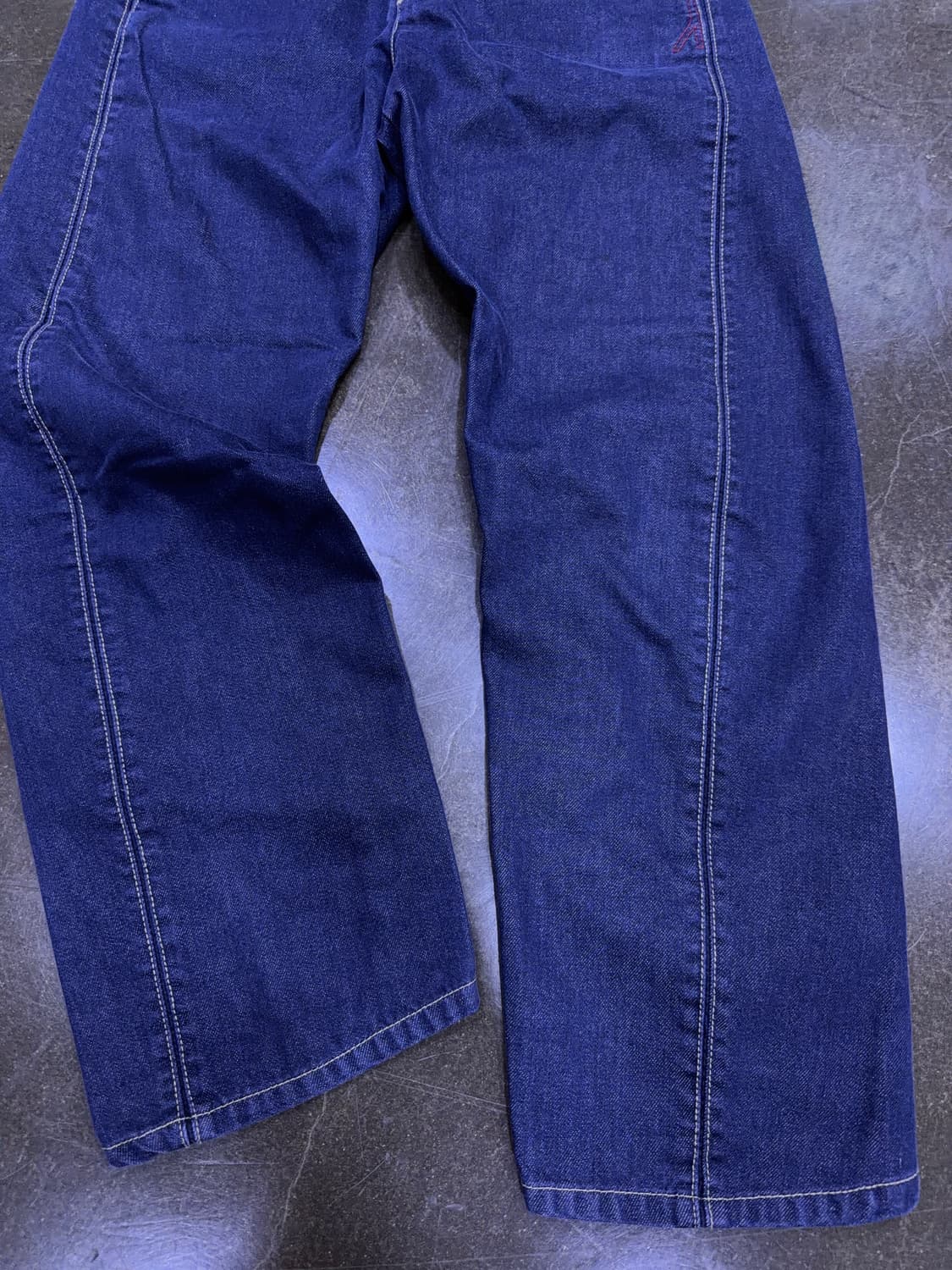 리바이스 엔지니어드진 사이드 절개 라인 딥인디고 30 상품이미지6