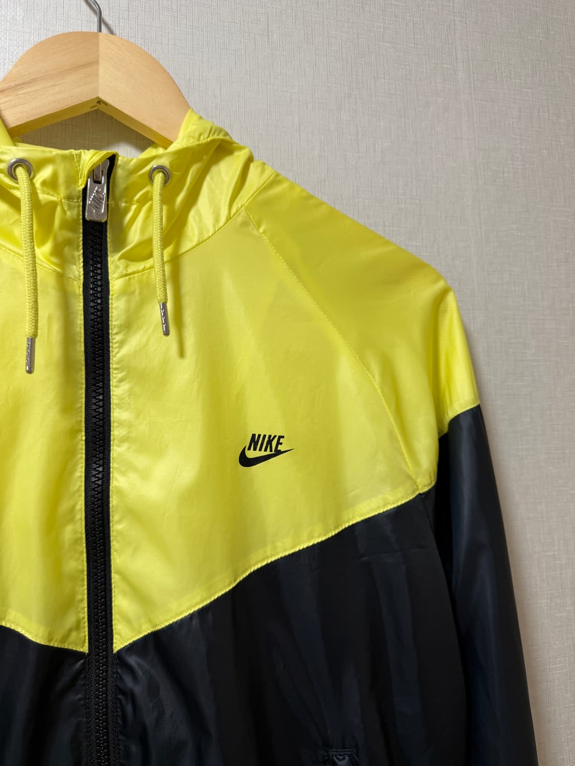 나이키 윈드러너 바람막이 상품이미지2