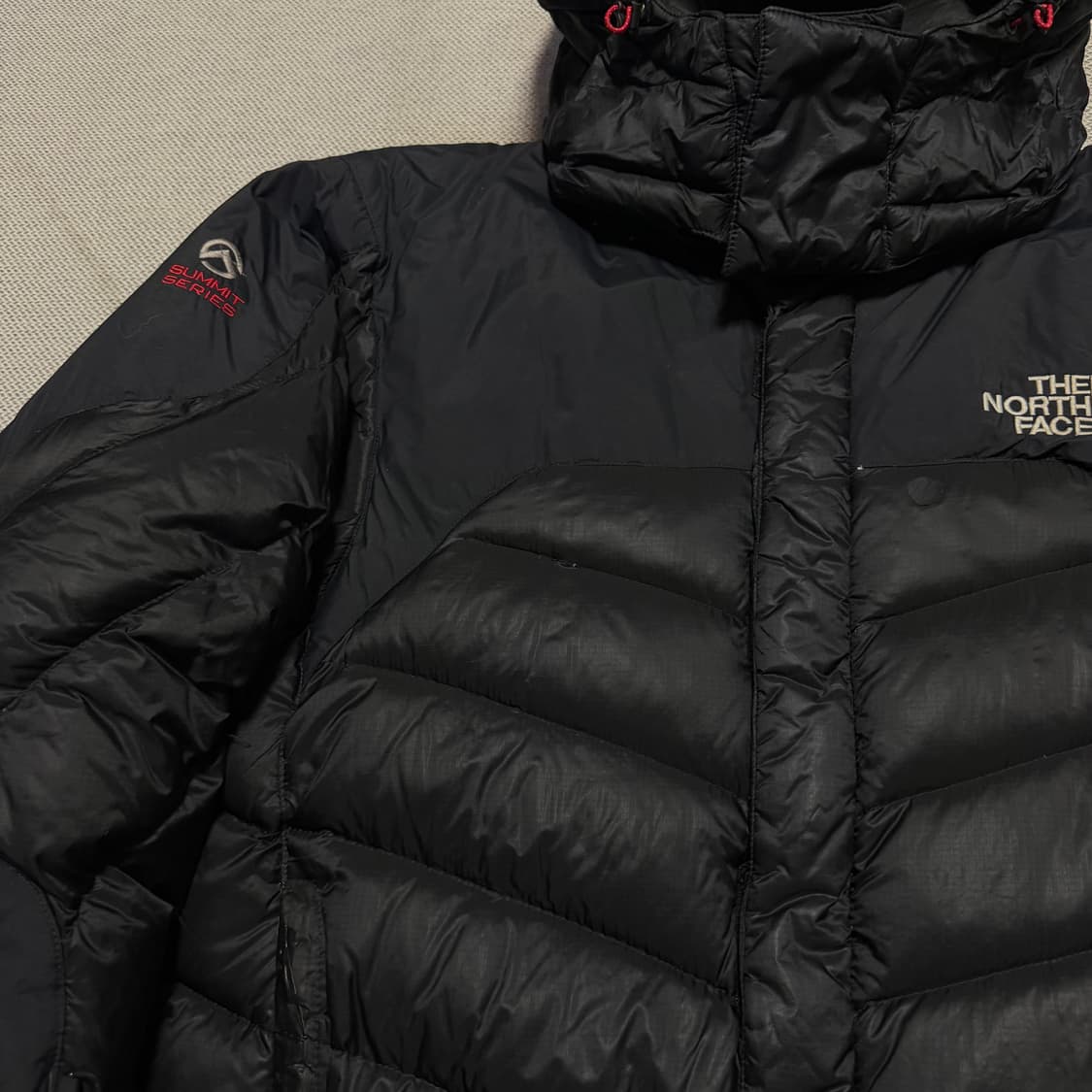 노스페이스 써밋시리즈 850 패딩 자켓 상품이미지2