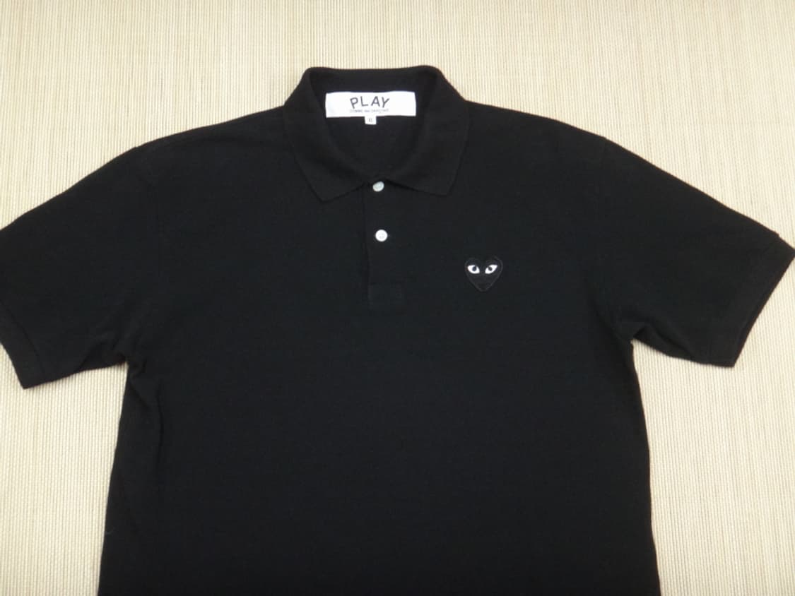 (XL) 꼼데가르송 AX-T066-051 하트 와펜 폴로 상품이미지3