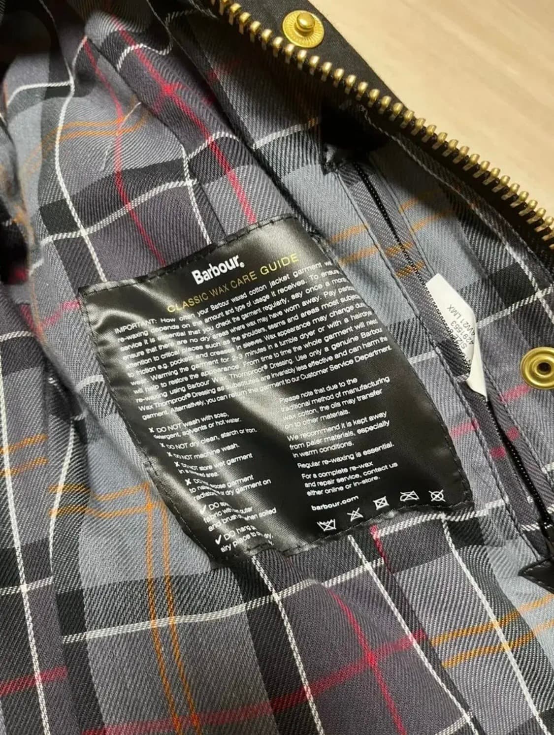 바버 인터네셔널 왁스 자켓 블랙[UK 8] 상품이미지9