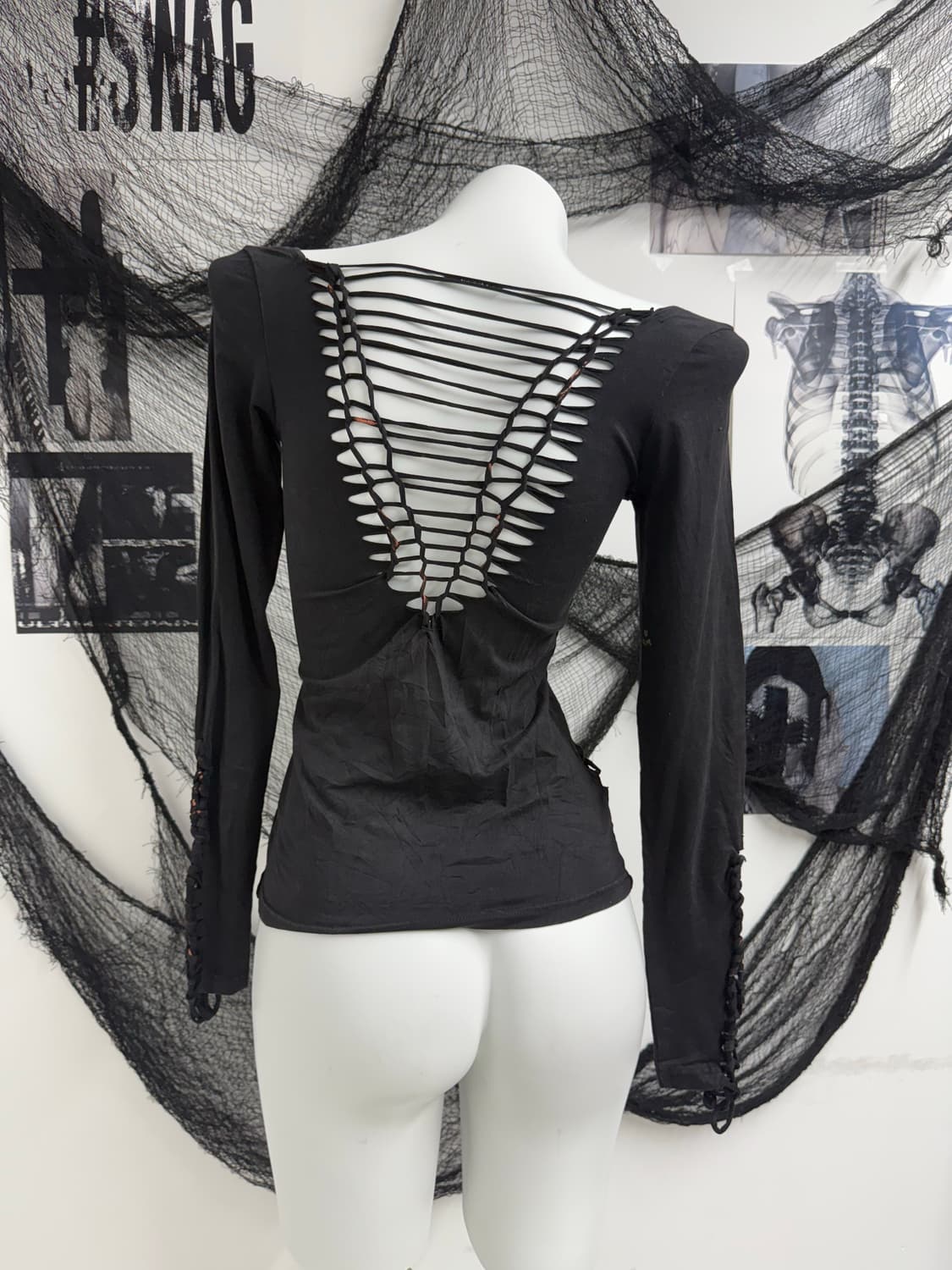 Basic cutting twist longsleeve 상품이미지1