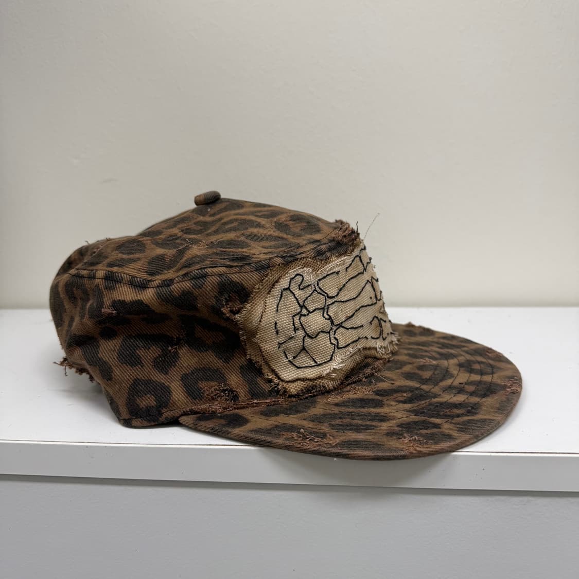 VINTAGE 레오파드 디스트로이드 자수패치 커스텀 필박스캡 상품이미지8
