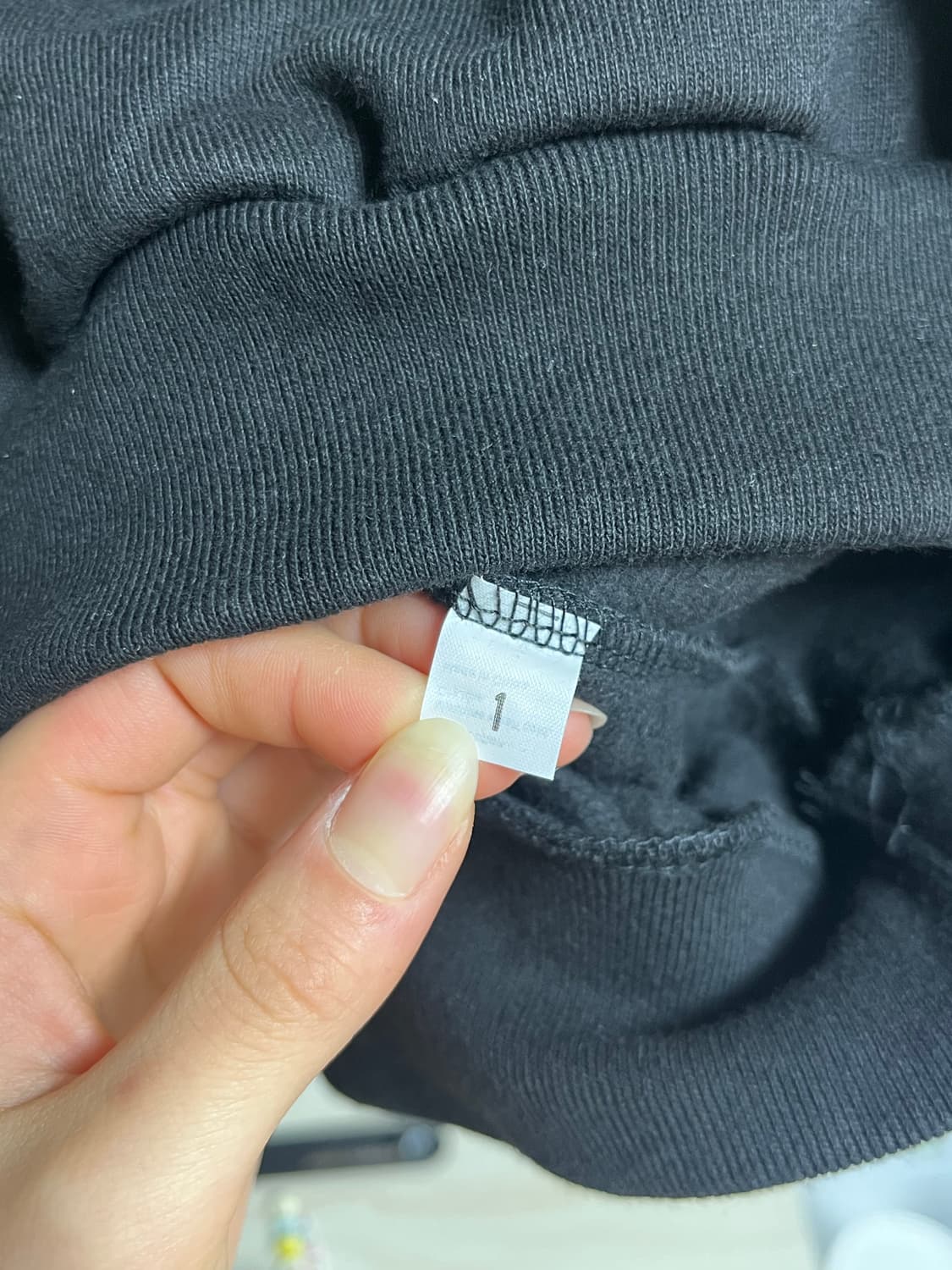 칸예 후드 이지 x 고샤 루브친스키 트리뷴 헤럴드 HD-01 후드 차콜 상품이미지6