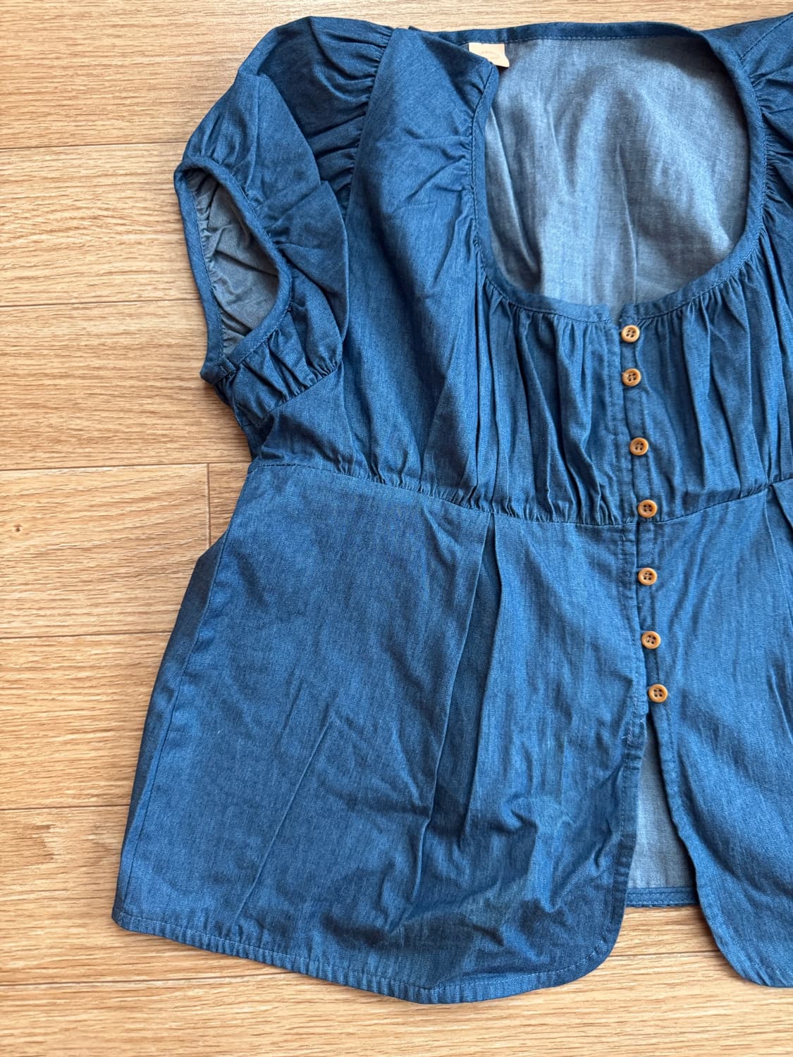 시눈 Shirring Puff Blouse 상품이미지3