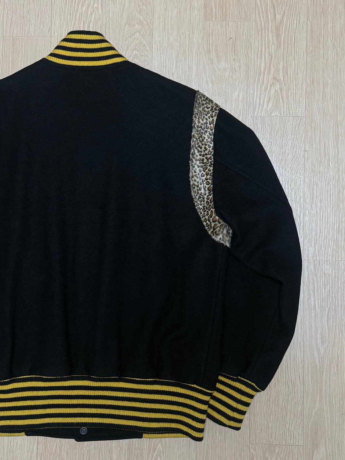 니들스 레오파드 바시티 자켓 상품이미지5