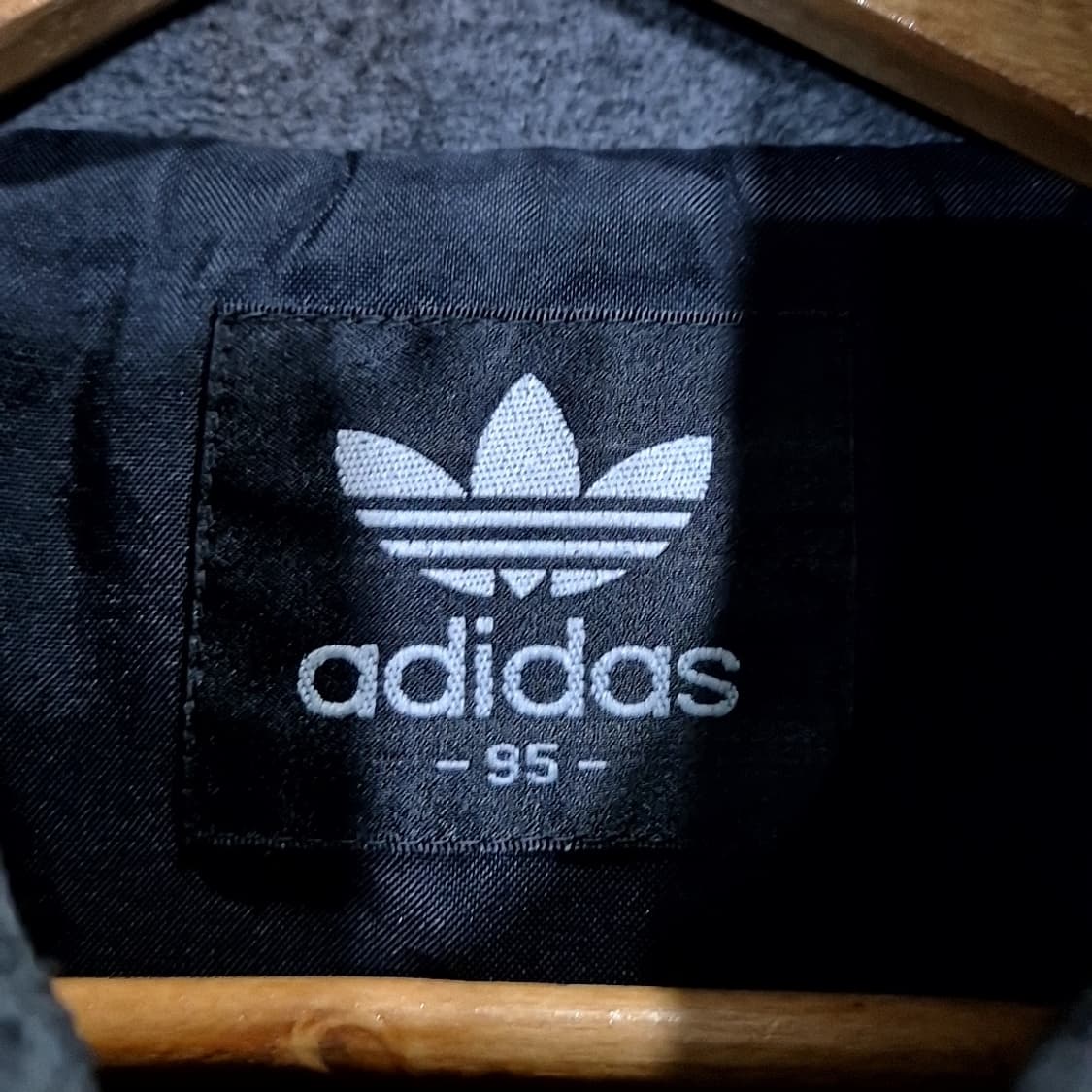 아디다스 00s 라이프 폴라 자켓 상품이미지5