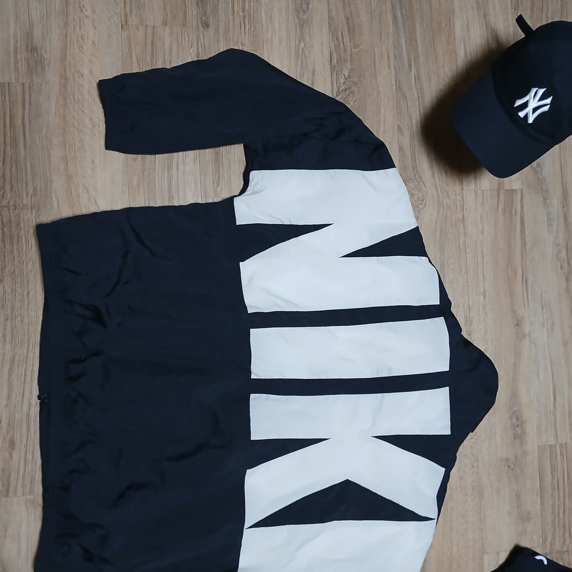 nike 나이키 백로고 바스락 나일론 오버핏 바람막이 자켓 상품이미지7