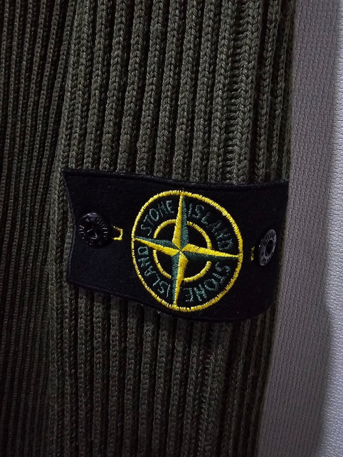 정품 스톤아일랜드 카키 헤비 가디건 90 / S (후드내장) 상품이미지5