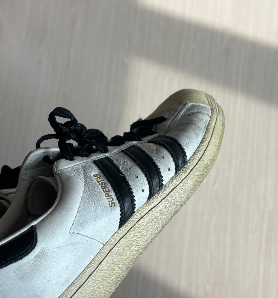 아디다스 슈퍼스타 프리미엄 화이트 블랙 상품이미지2