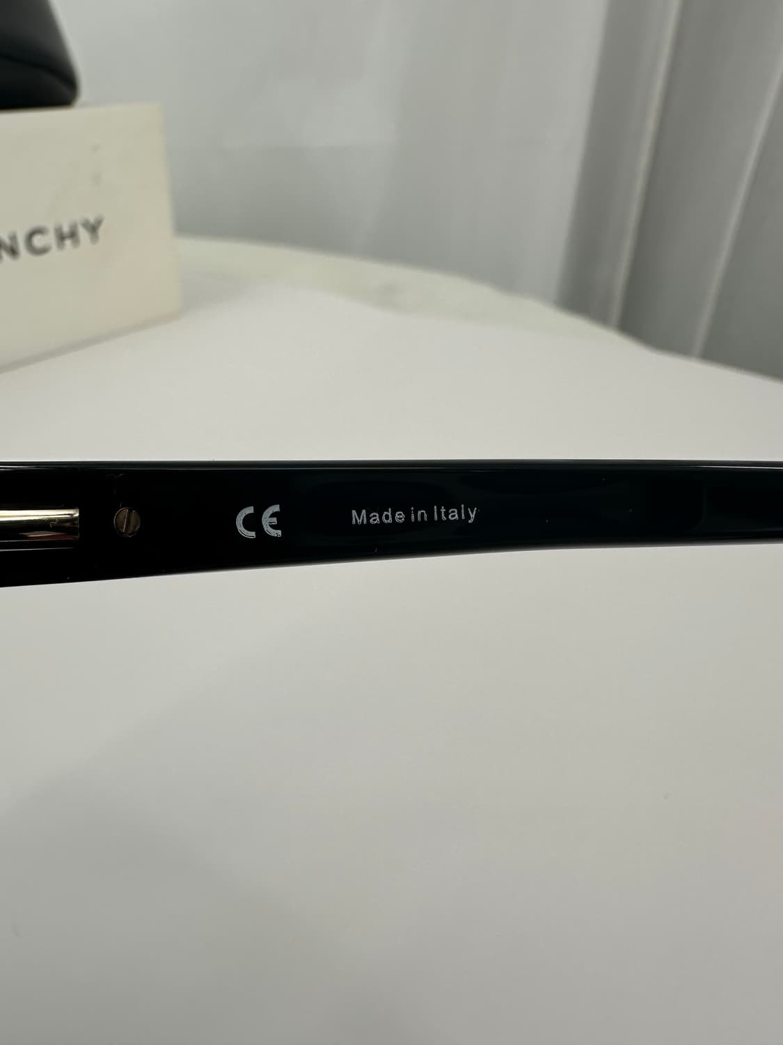 [새상품 무료배송] 정품 지방시 Made in Italy 선글라스 상품이미지10