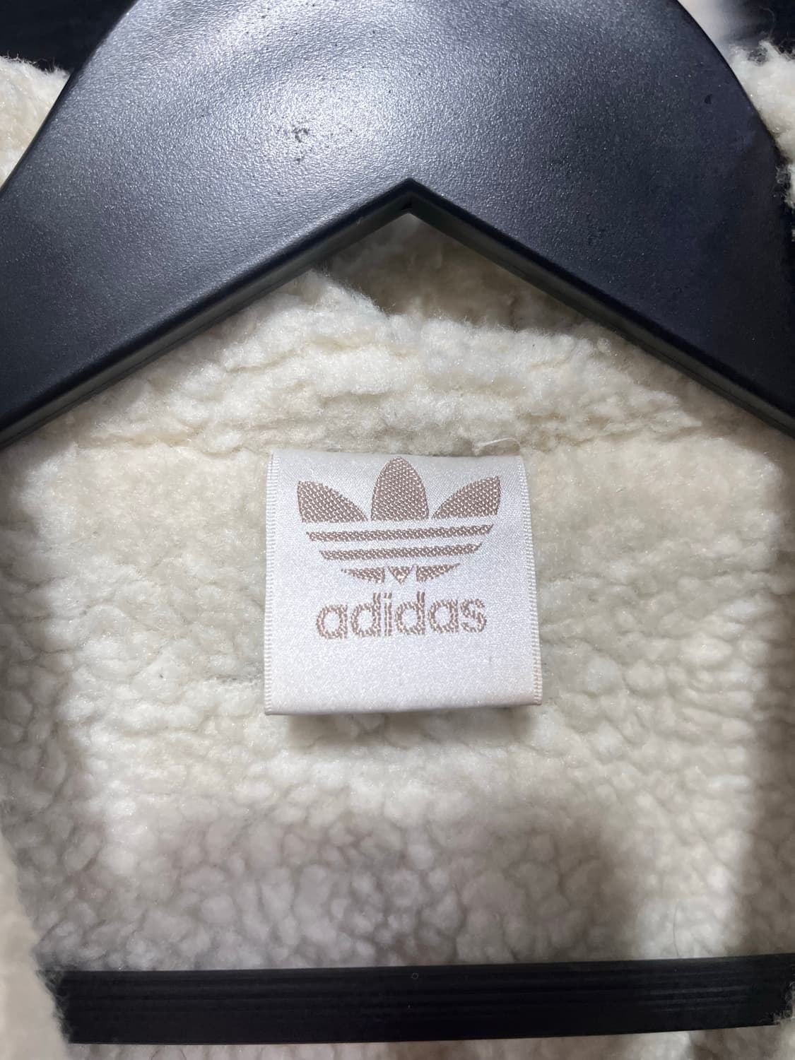 아디다스 퍼 안감 자켓 상품이미지3