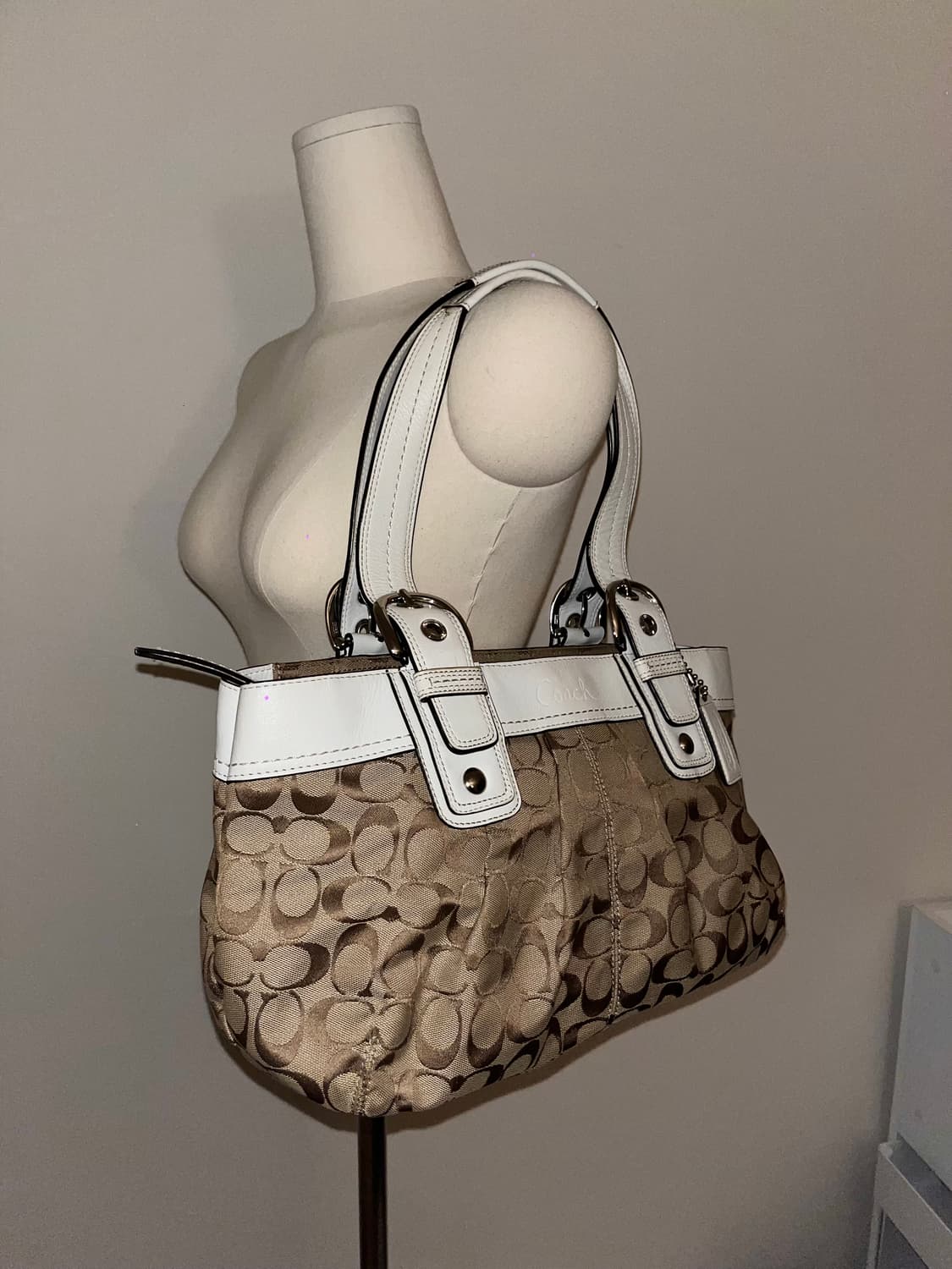 📦 Coach basic white&beige Shoulder Bag 상품이미지4