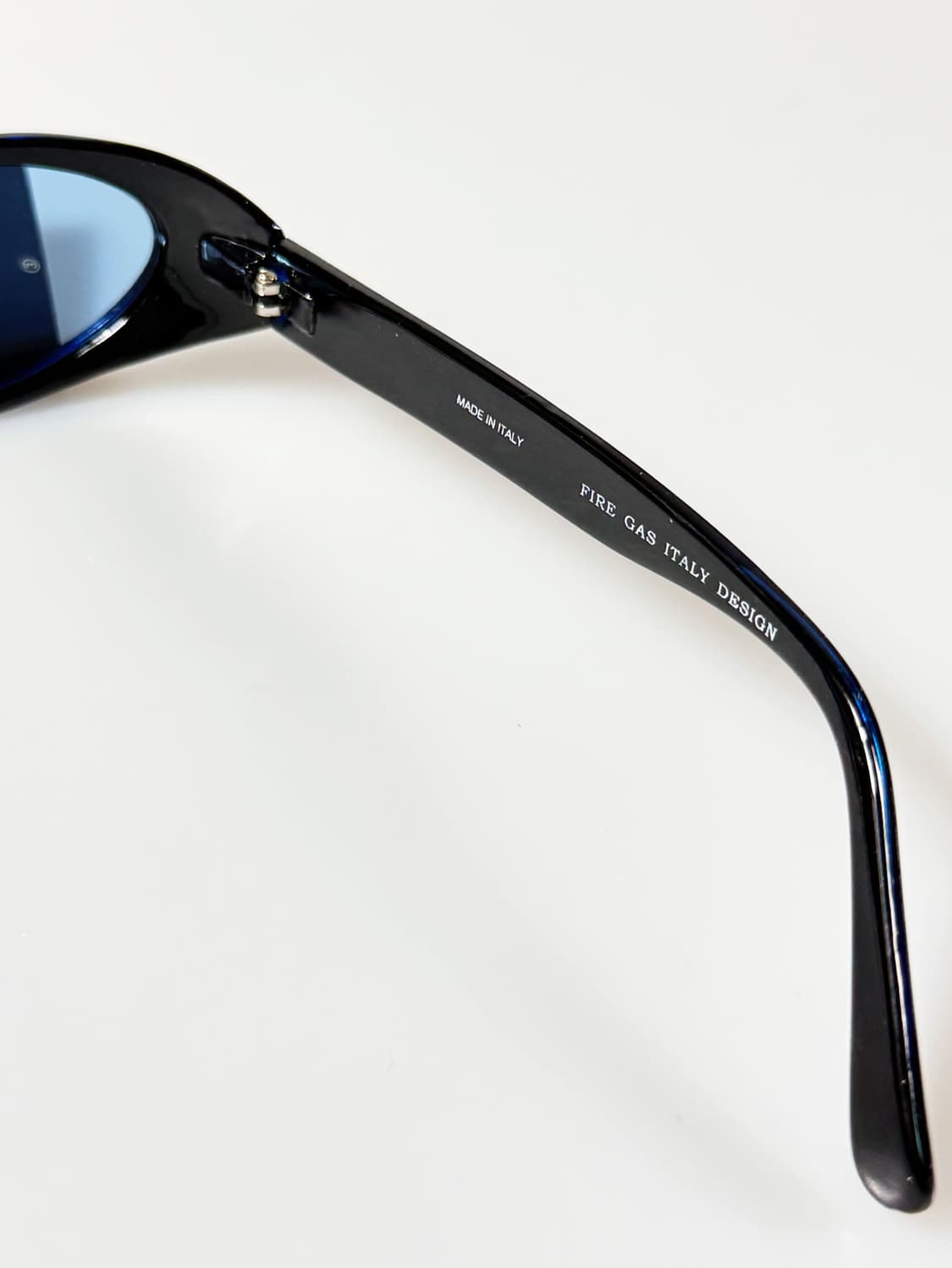 90s FIRE GAS 블랙 블루 볼드 오벌 빈티지 틴트 선글라스 상품이미지6