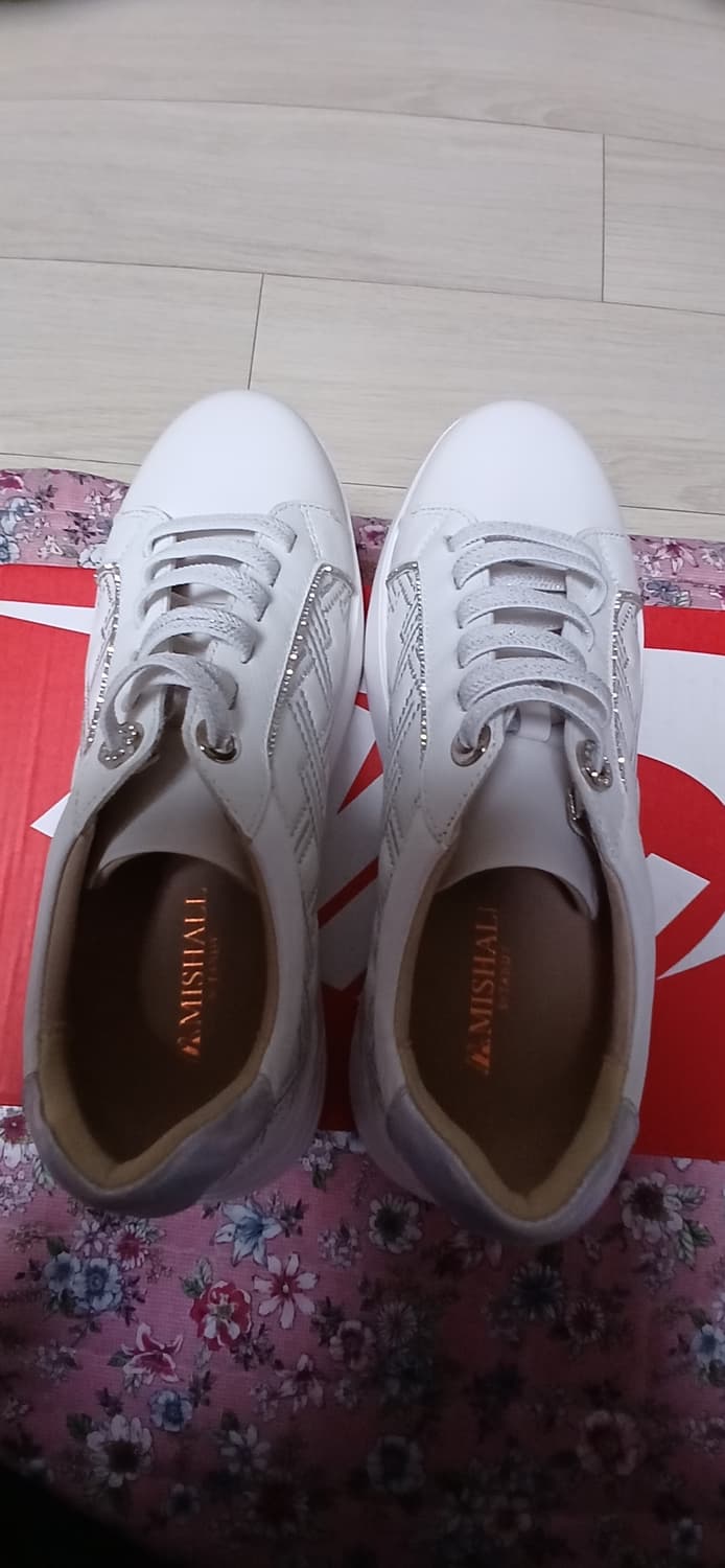 미셸바이탠디 스니커즈(245mm) 상품이미지4