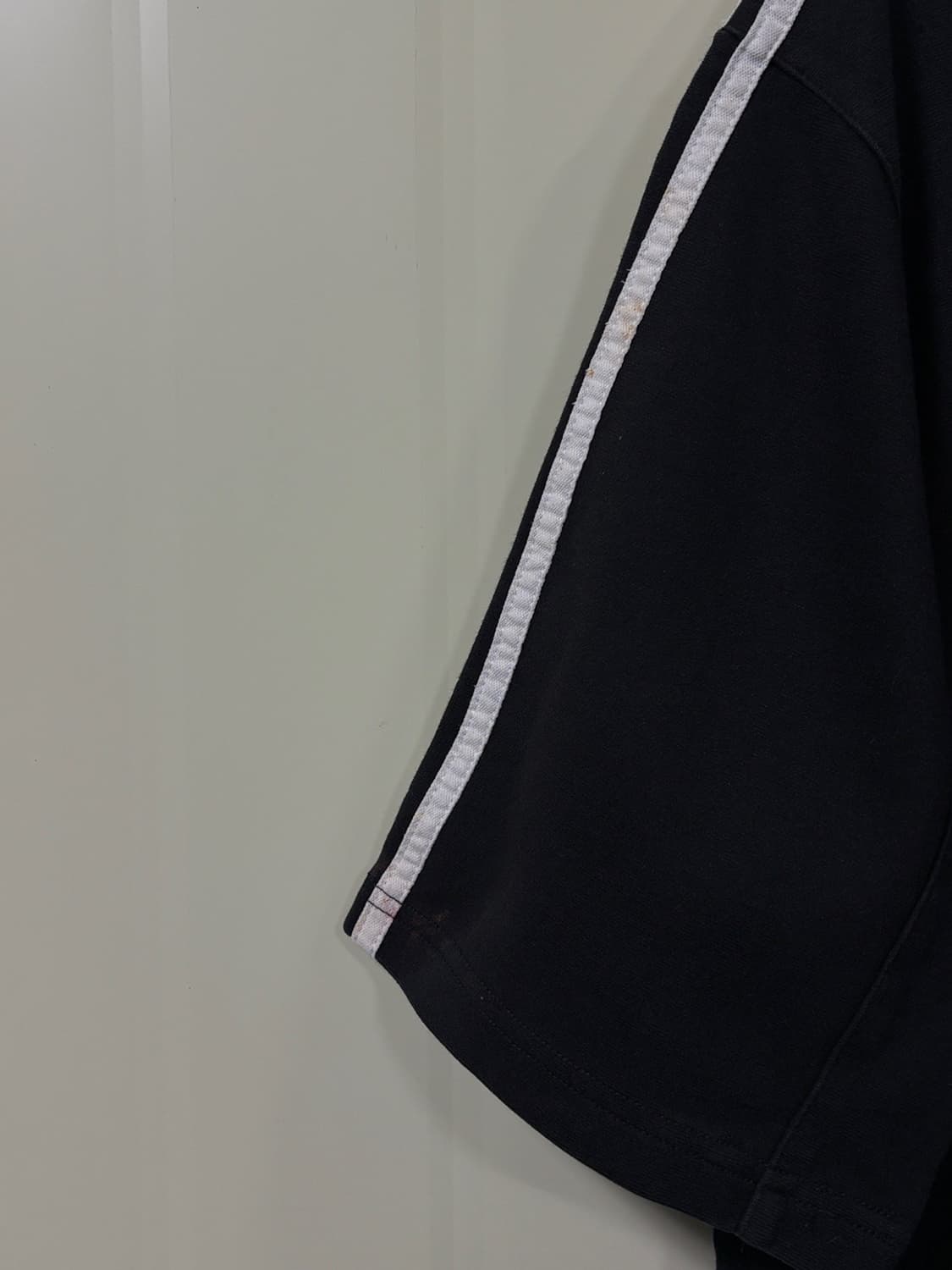 Y-3 블랙 티셔츠 상품이미지4