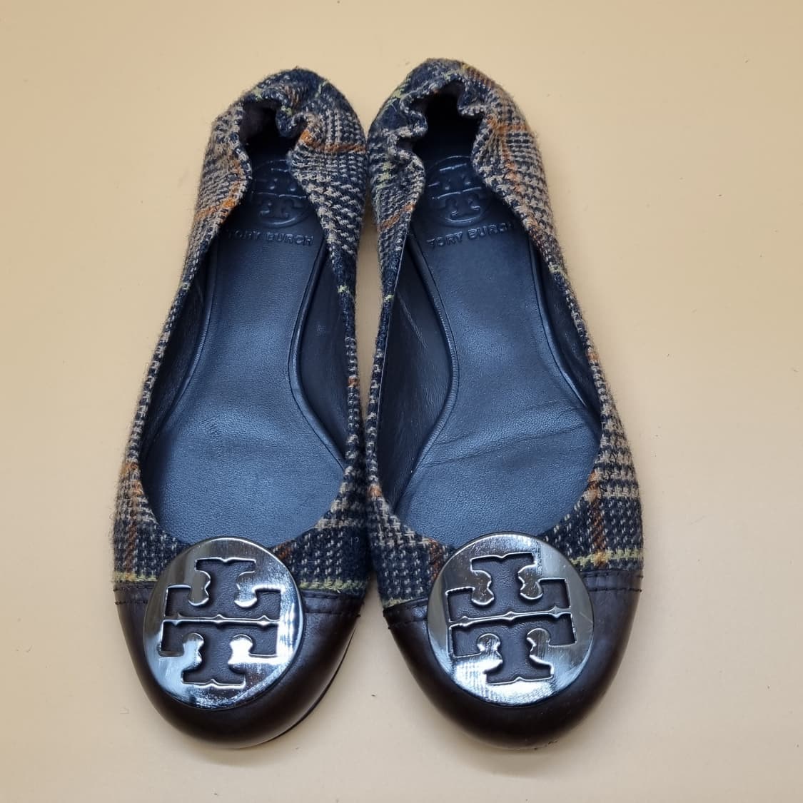 토리버치 여성플랫슈즈6.5 235 상품이미지2