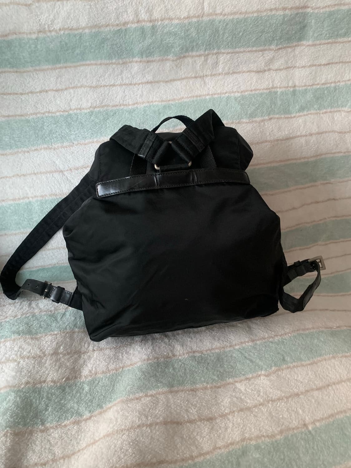 프라다 백팩 미듐 상품이미지7