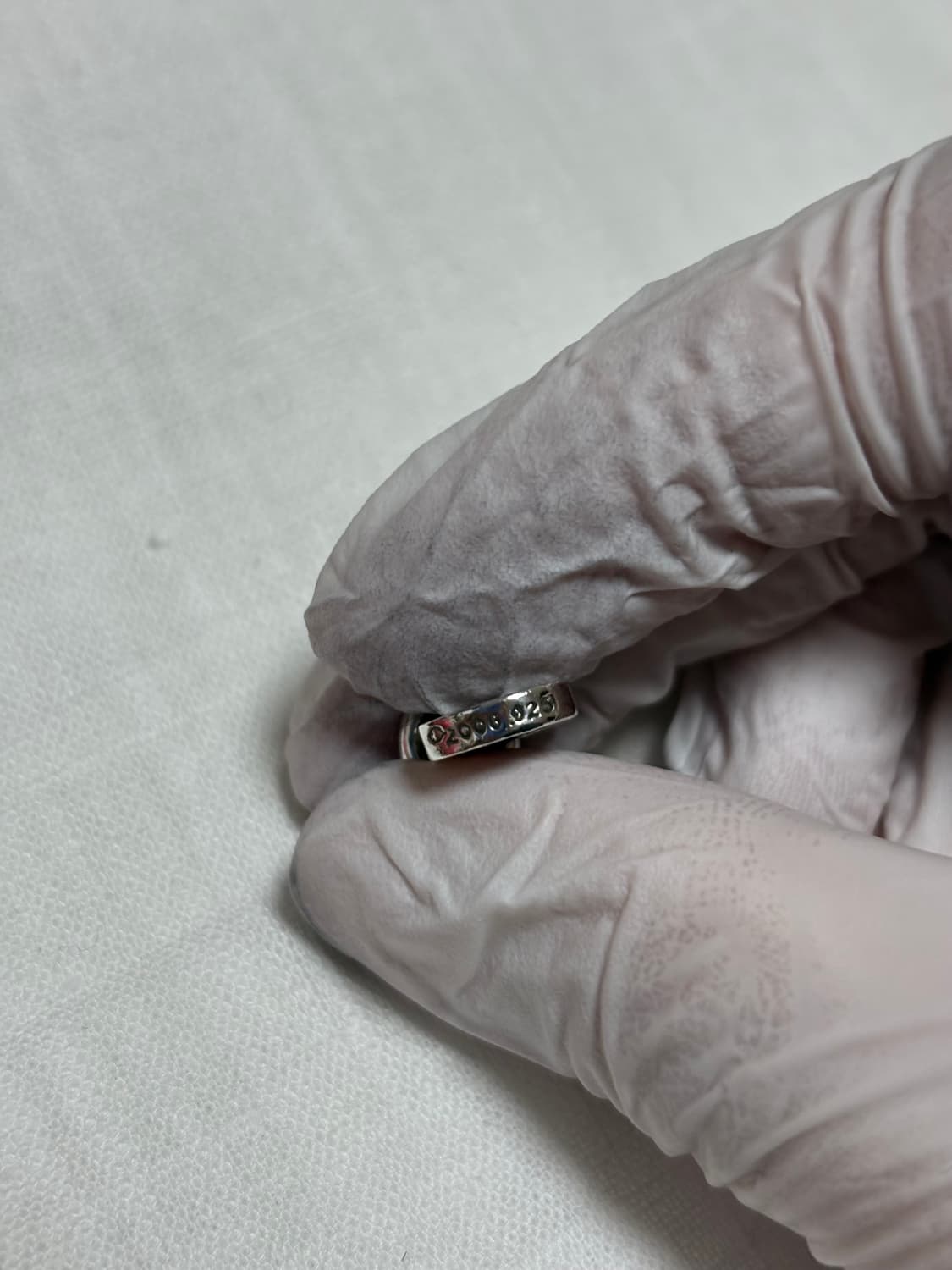 크롬하츠 타이니 크로스 컷아웃 도그택 상품이미지4