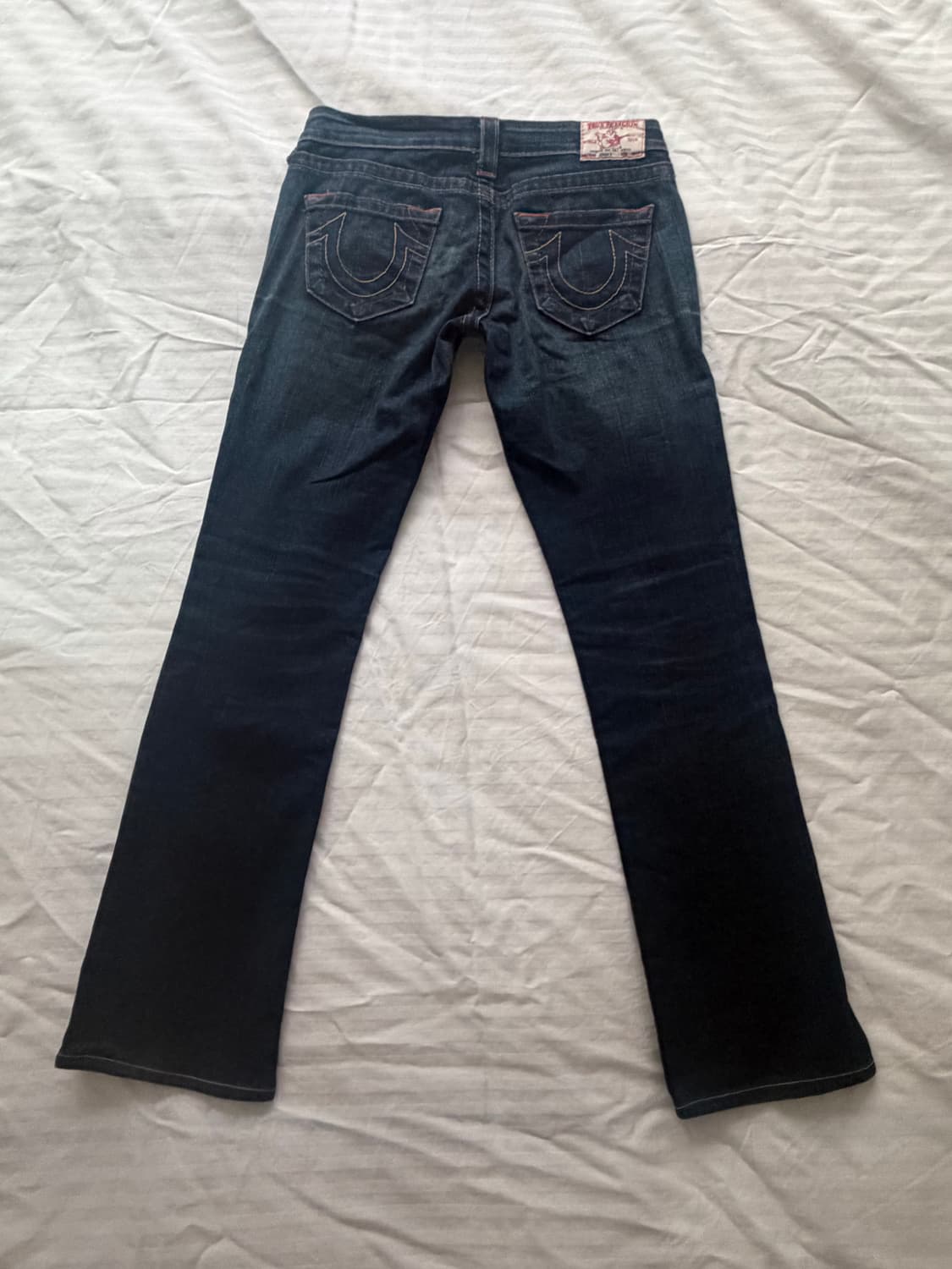 트루릴리전 로우라이즈 워싱 부츠컷 데님 청바지 상품이미지2