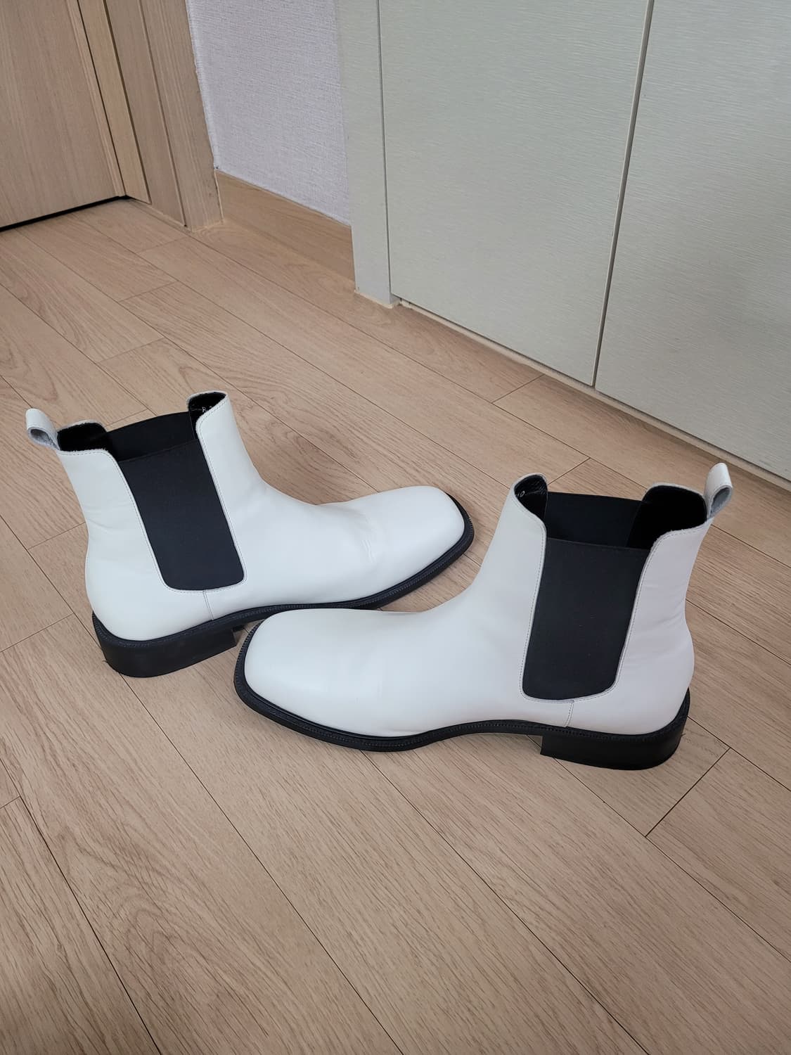 로맨틱무브 Romantic Move 남자 스퀘어토 첼시부츠 280 화이트 상품이미지8