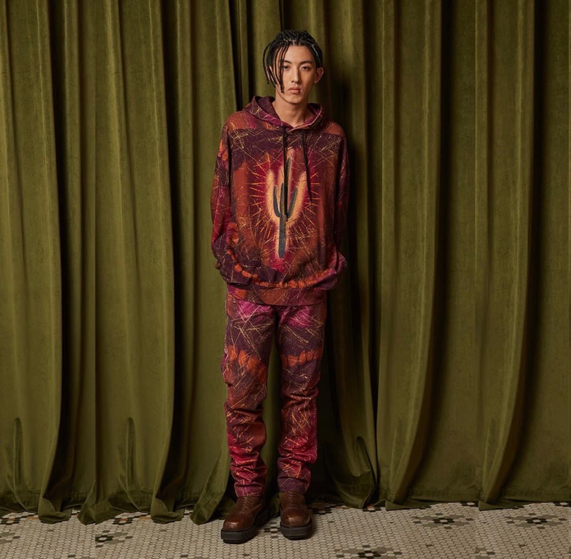 [100~105] 살루트 캑터스 프린팅 후드티 상품이미지5