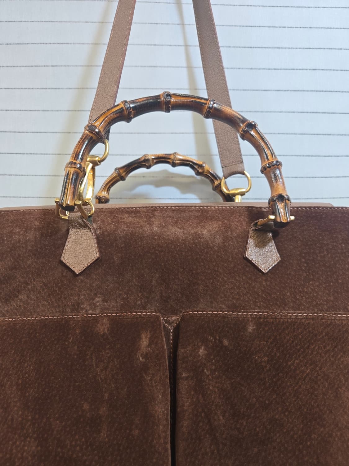 구찌(정품)브라운 스웨이드 뱀부토트백 상품이미지2