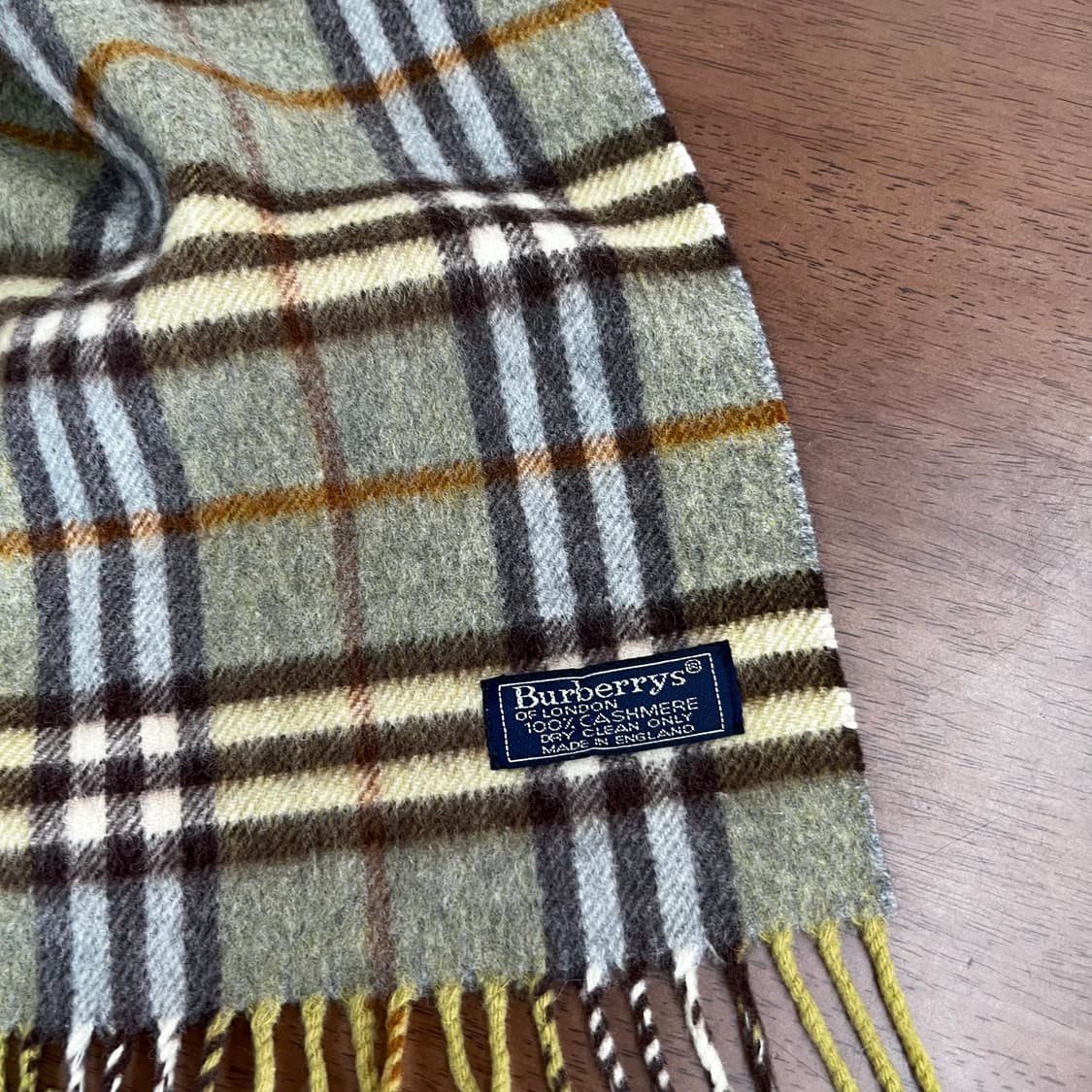 버버리 캐시미어100% 머플러 상품이미지3